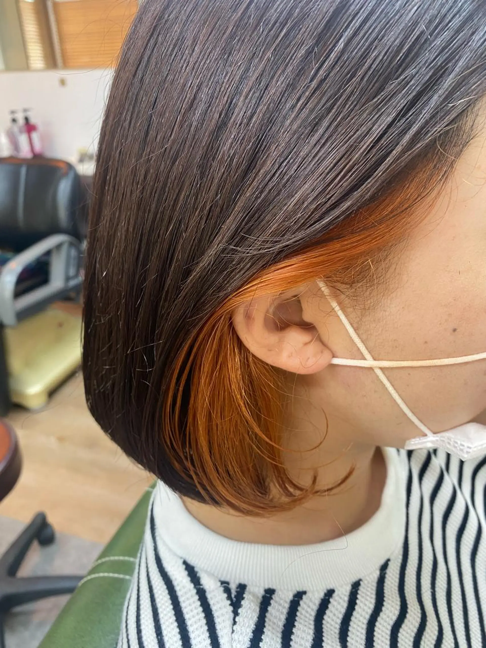 ショート カラー インナーカラー オレンジ 永沼 真依のヘアスタイル