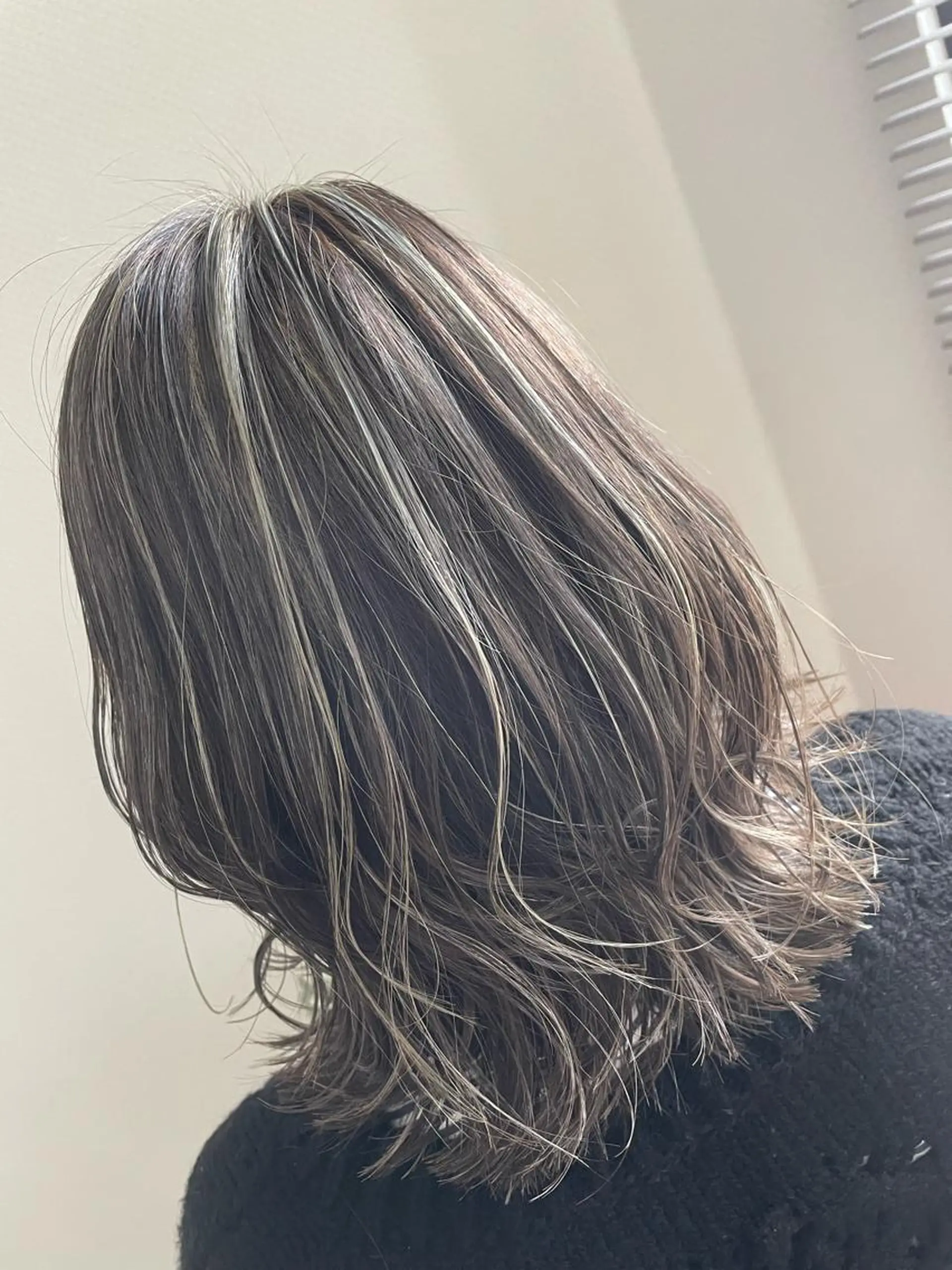 ミディアム ハイライト カット ヘアカラー トリートメント 白髪ぼかし ハイライト専門/大嶋のヘアスタイル