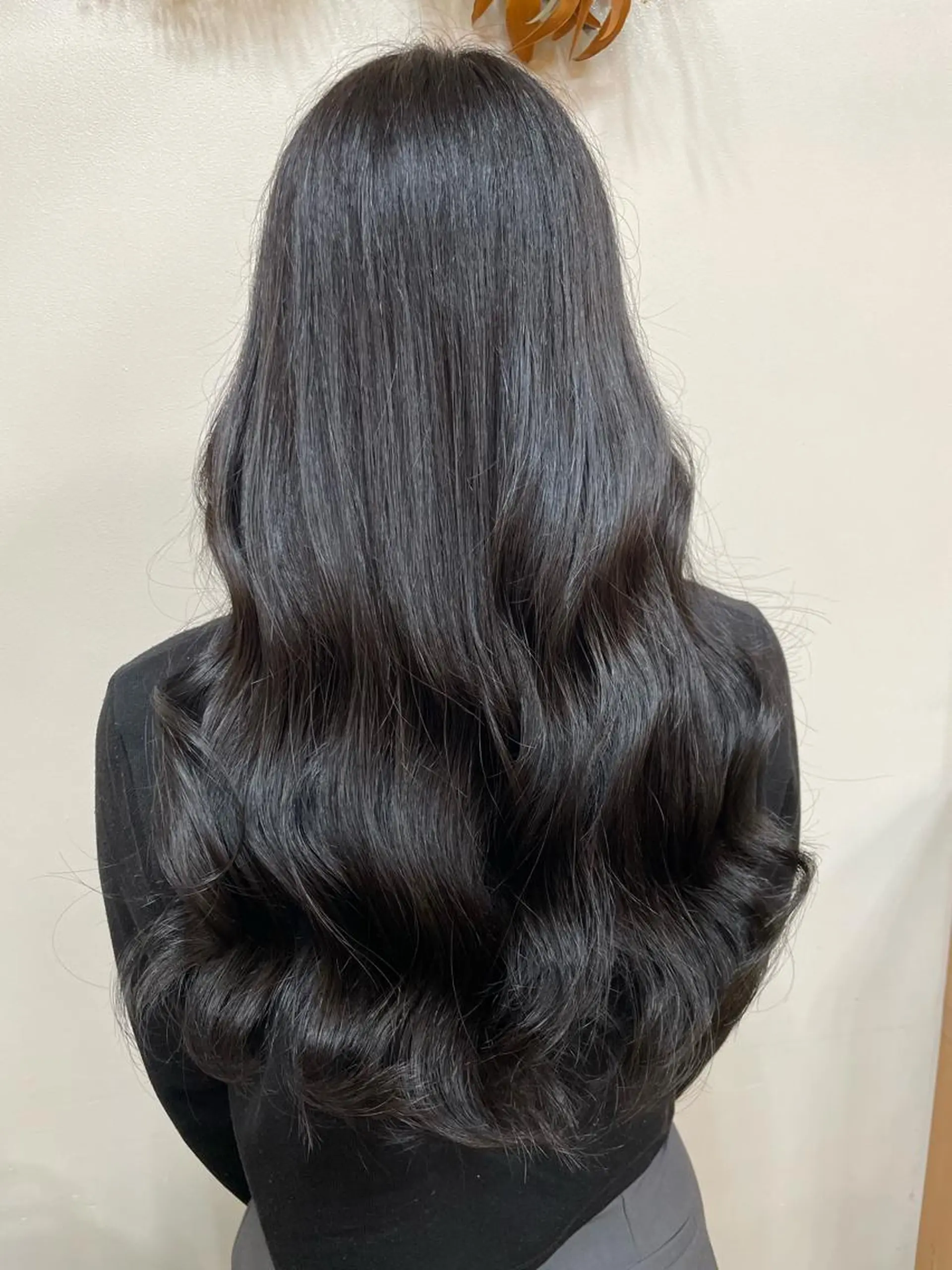 ロング カット ヘアカラー 韓国ヘア 🤍中西麻友🤍のヘアスタイル