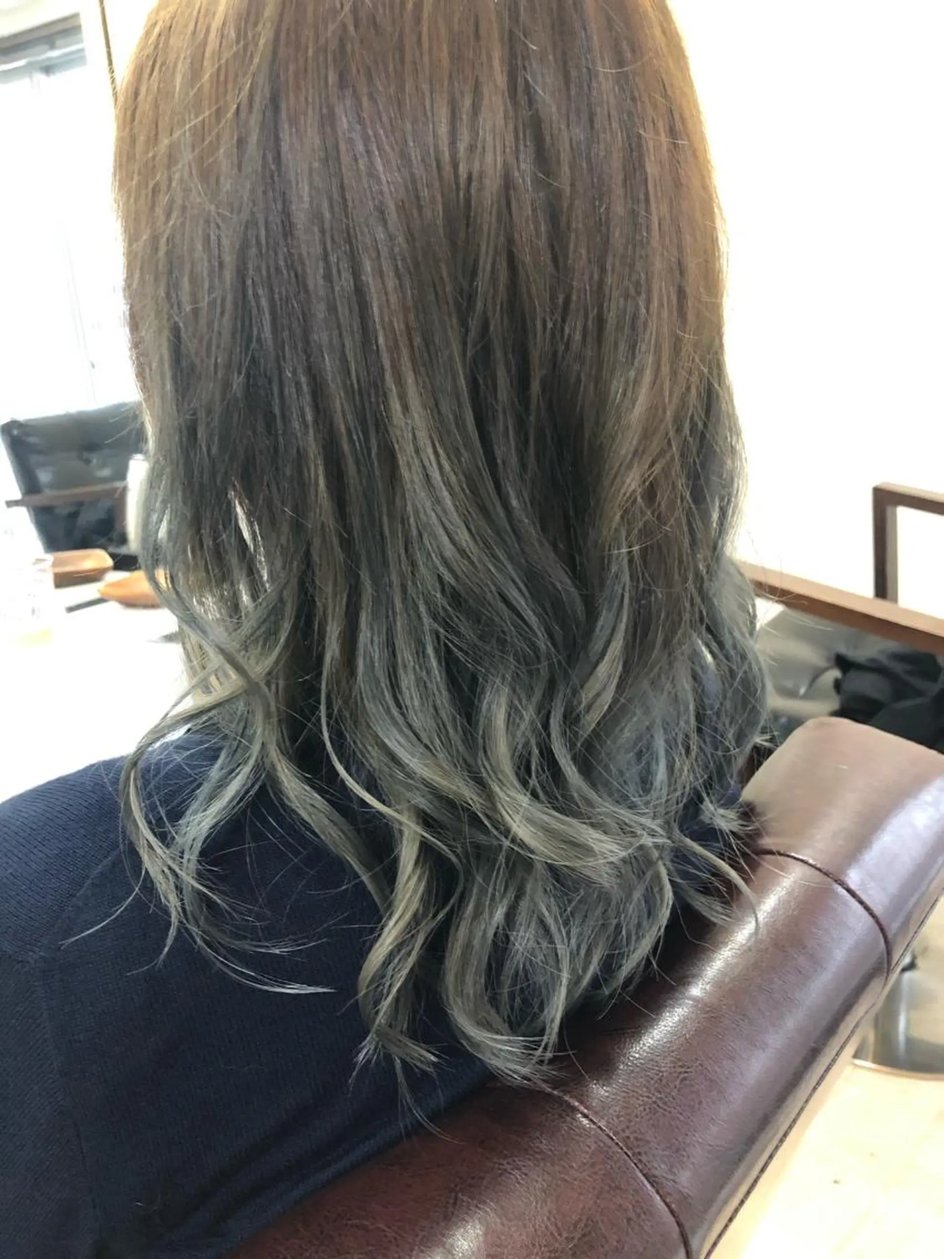 セミロング ヘアカラー トリートメント 縮毛矯正の達人 ☆　松本のヘアスタイル