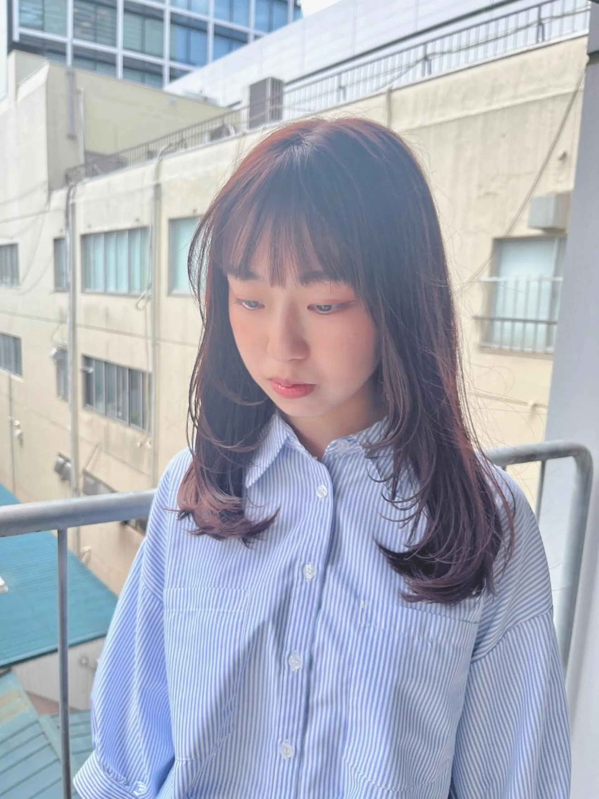 ロング カラー ブラウンカラー オレンジ オレンジブラウン 顔まわりレイヤー 顔周りカット くさかみさき🌼暖色 /耳つぼ/オタク🌼のヘアスタイル