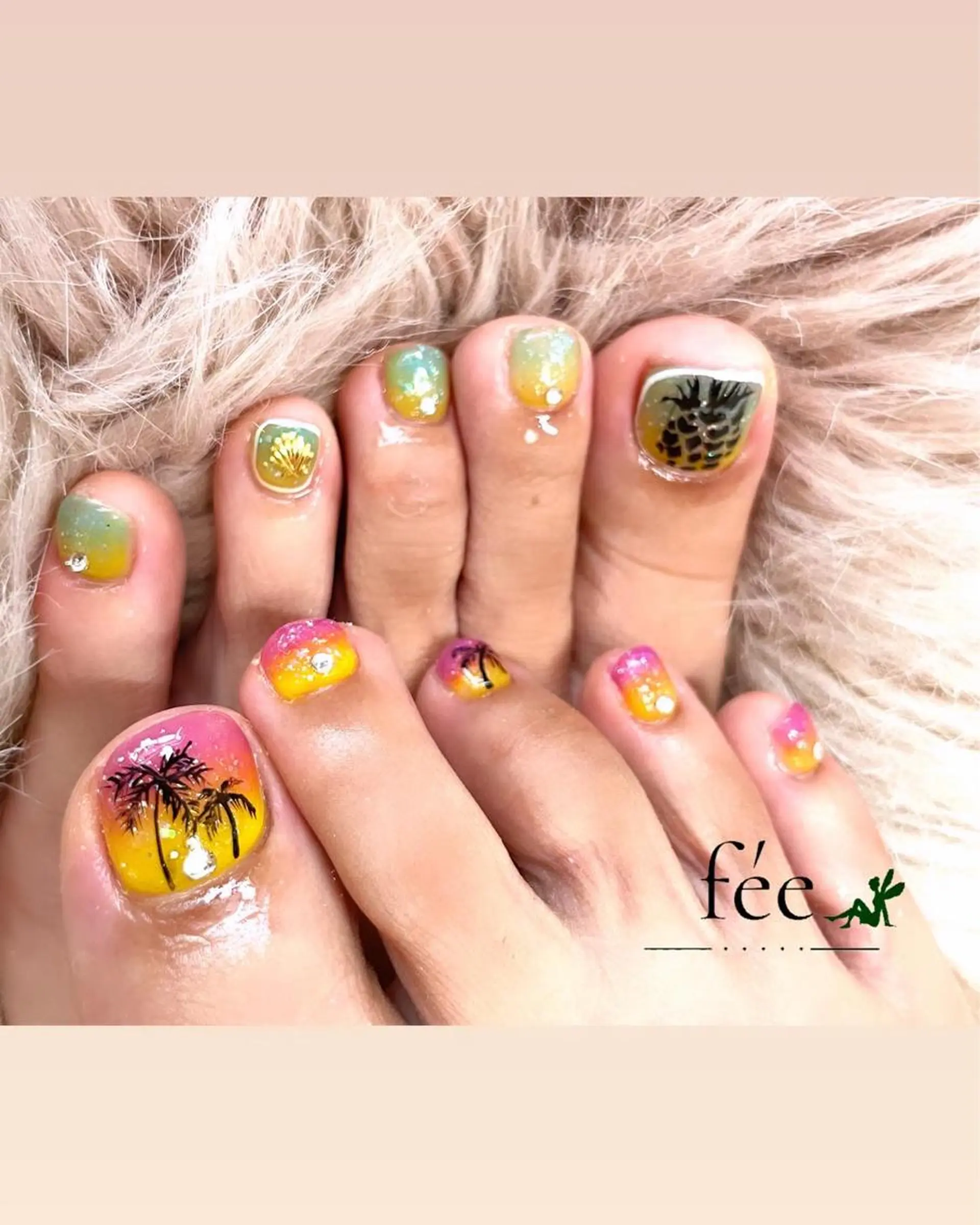 ネイル フットネイル ジェルネイル マグネットネイル ミラーネイル パラジェル フットネイル nail salon fee（フィー）のネイルデザイン