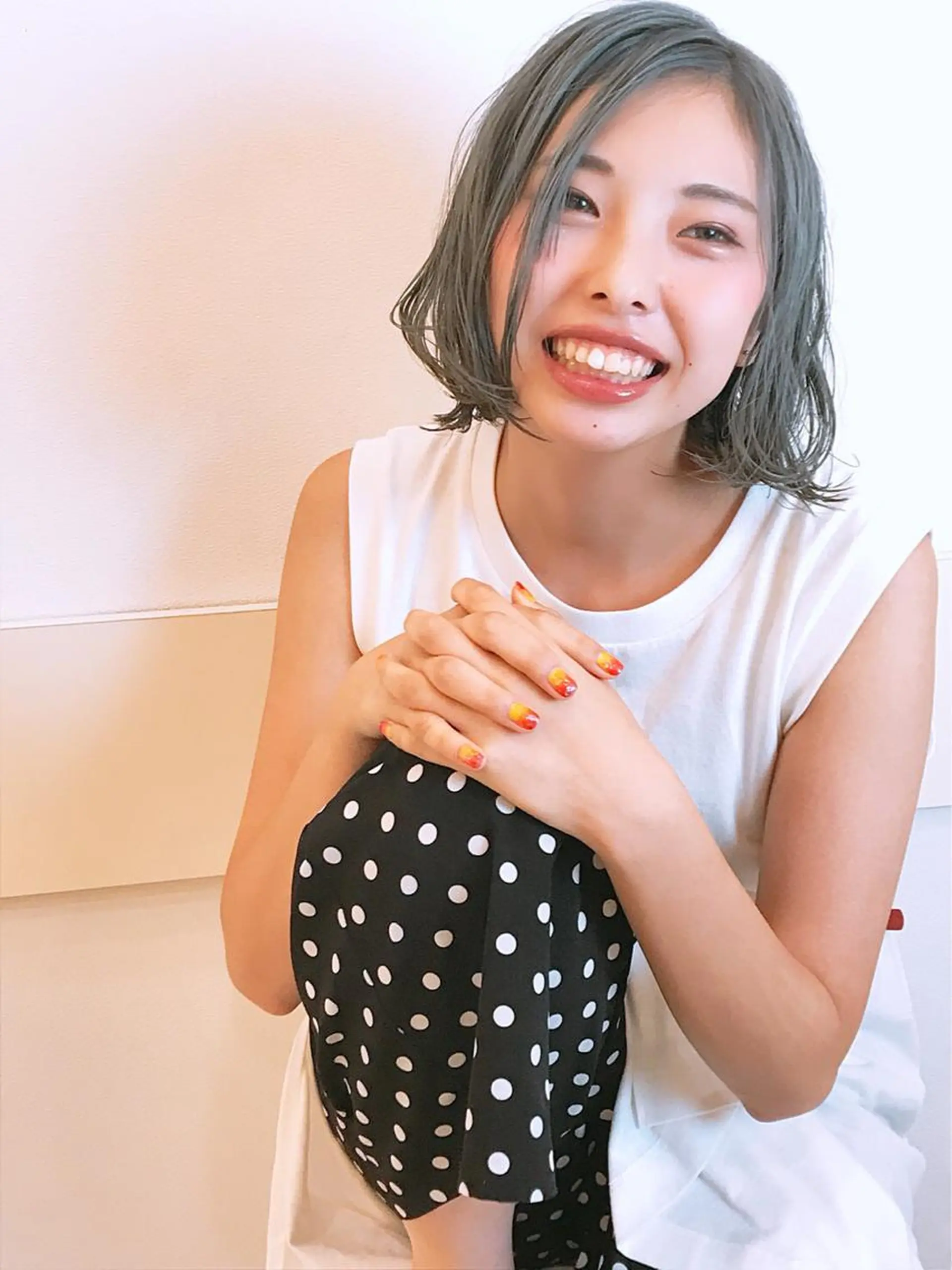 ミディアム カラー パーマ ダブルカラー グレージュ ヘアカラー トリートメント トータルビューティー K:R鶴川のヘアスタイル