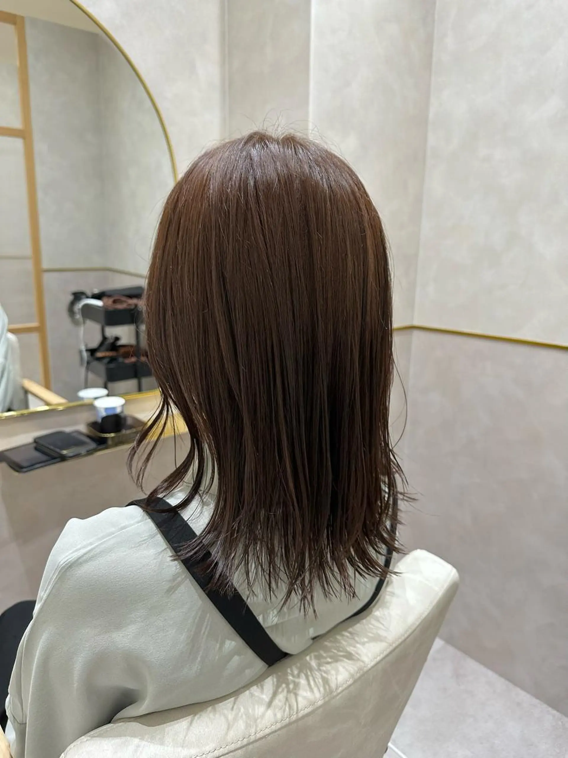 ミディアム ヘアカラー トリートメント 縮毛矯正💎髪質改善 レイヤー✨山内健太郎のヘアスタイル