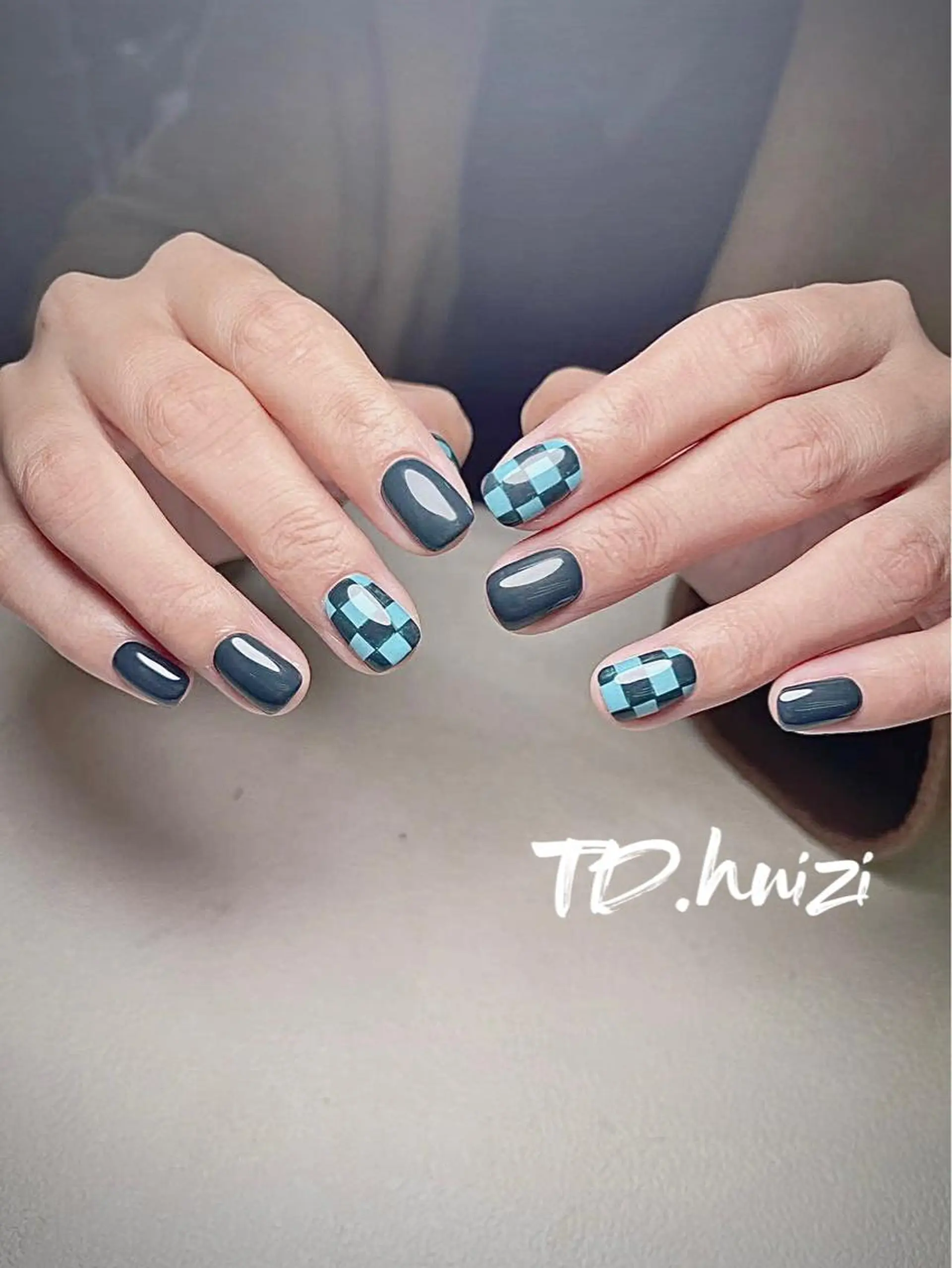 ショート めぐみのネイルサロン スタッフ練習のネイルデザイン