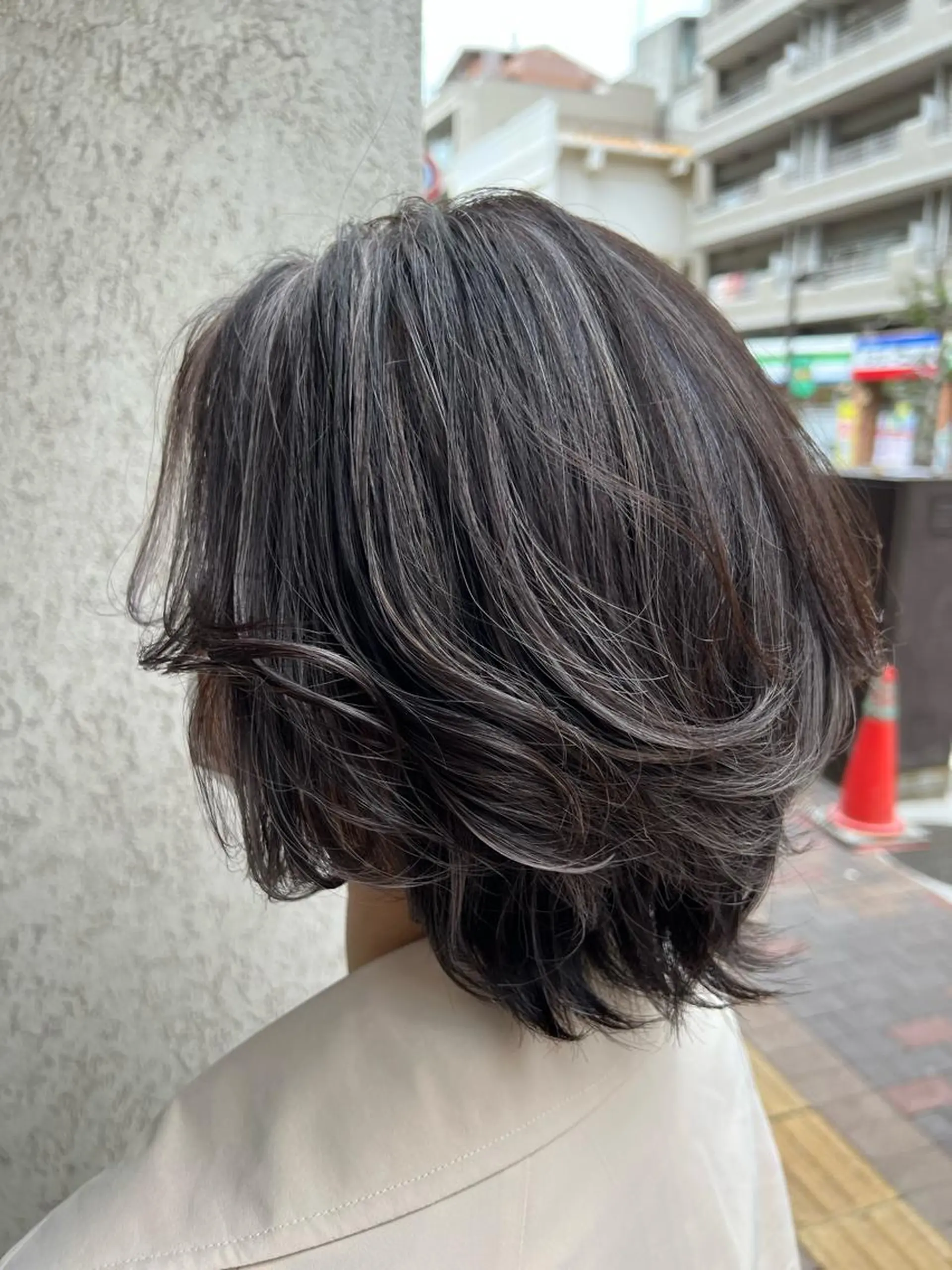 ショート カラー ハイライトカラー ハイライト カット ヘアカラー トリートメント haru .のヘアスタイル