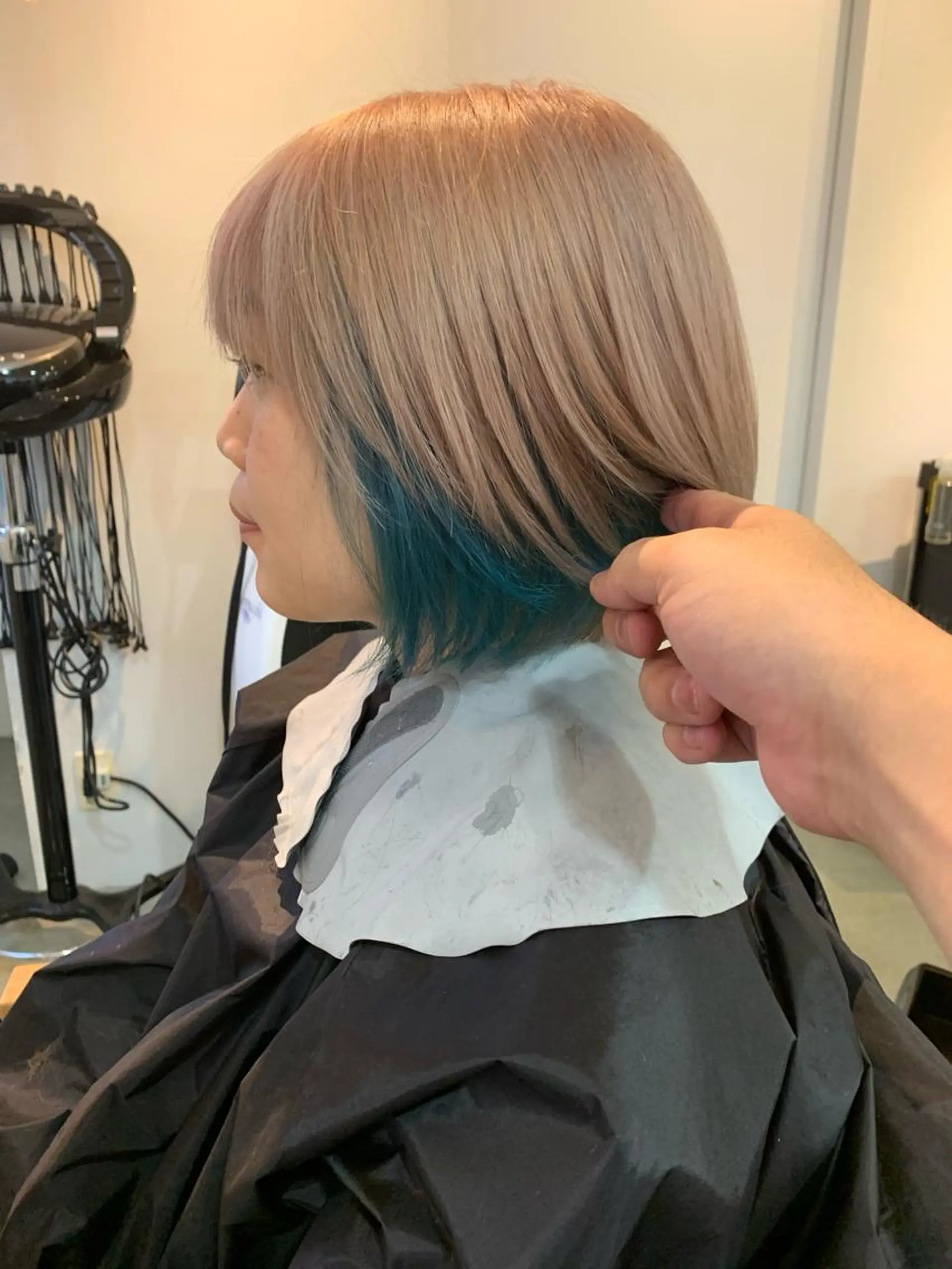 ショート カラー 船津武俊 フナツタケトシのヘアスタイル