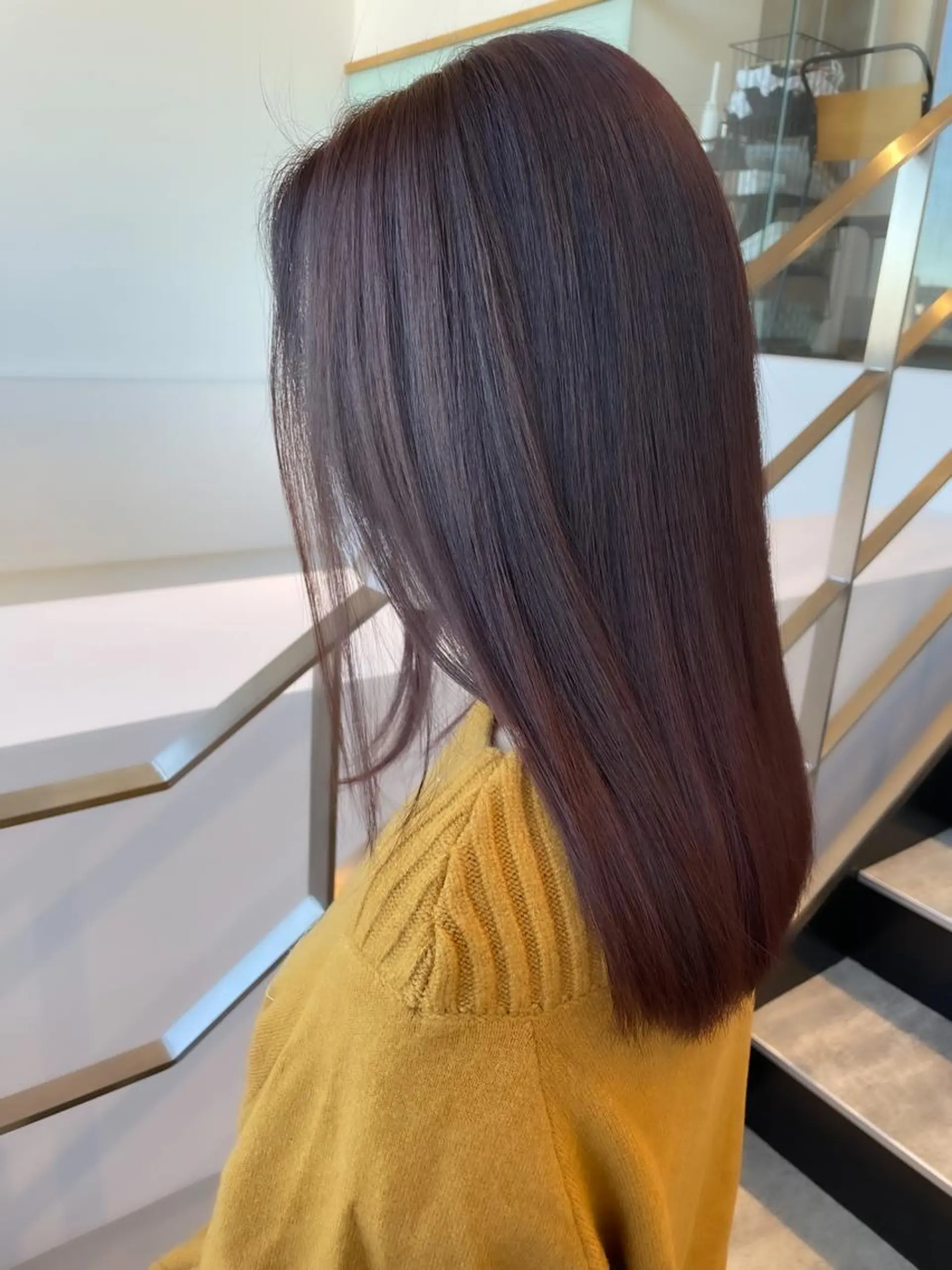 ミディアム カラー ヘアアレンジ アイブロウ ミニボブ/ブリーチ 🌈MISATOのヘアスタイル