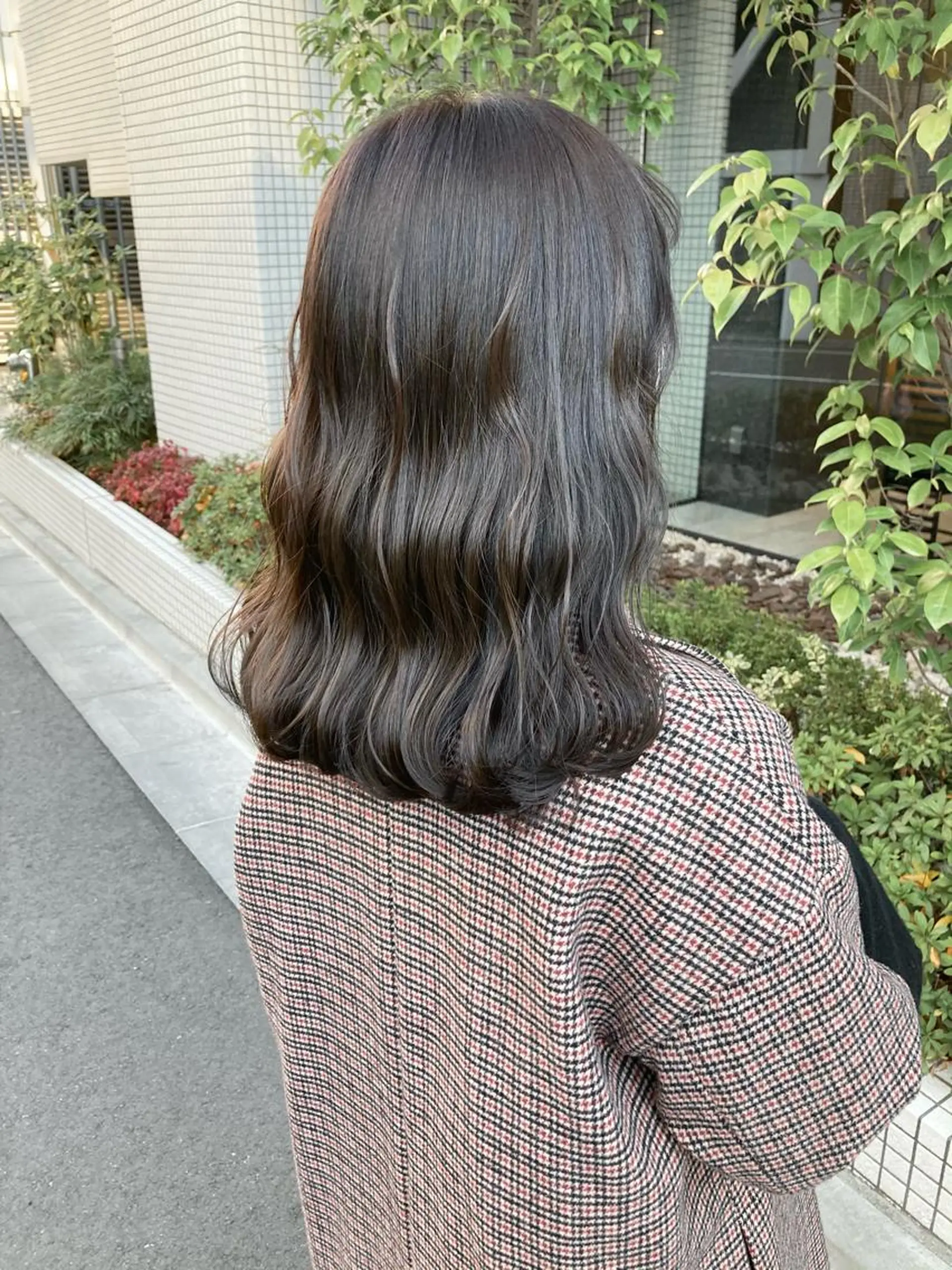 ミディアム ✨色持ちの良い艶 カラー✨蟹江真世のヘアスタイル