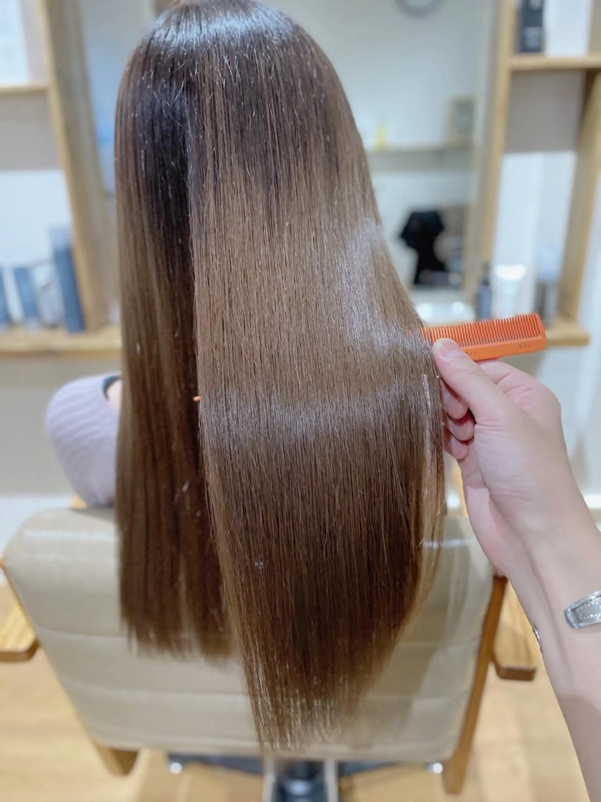 ロング カラー ブリーチ くせ毛 髪質改善 縮毛矯正 トリートメント 美髪専門サロン kazuのヘアスタイル