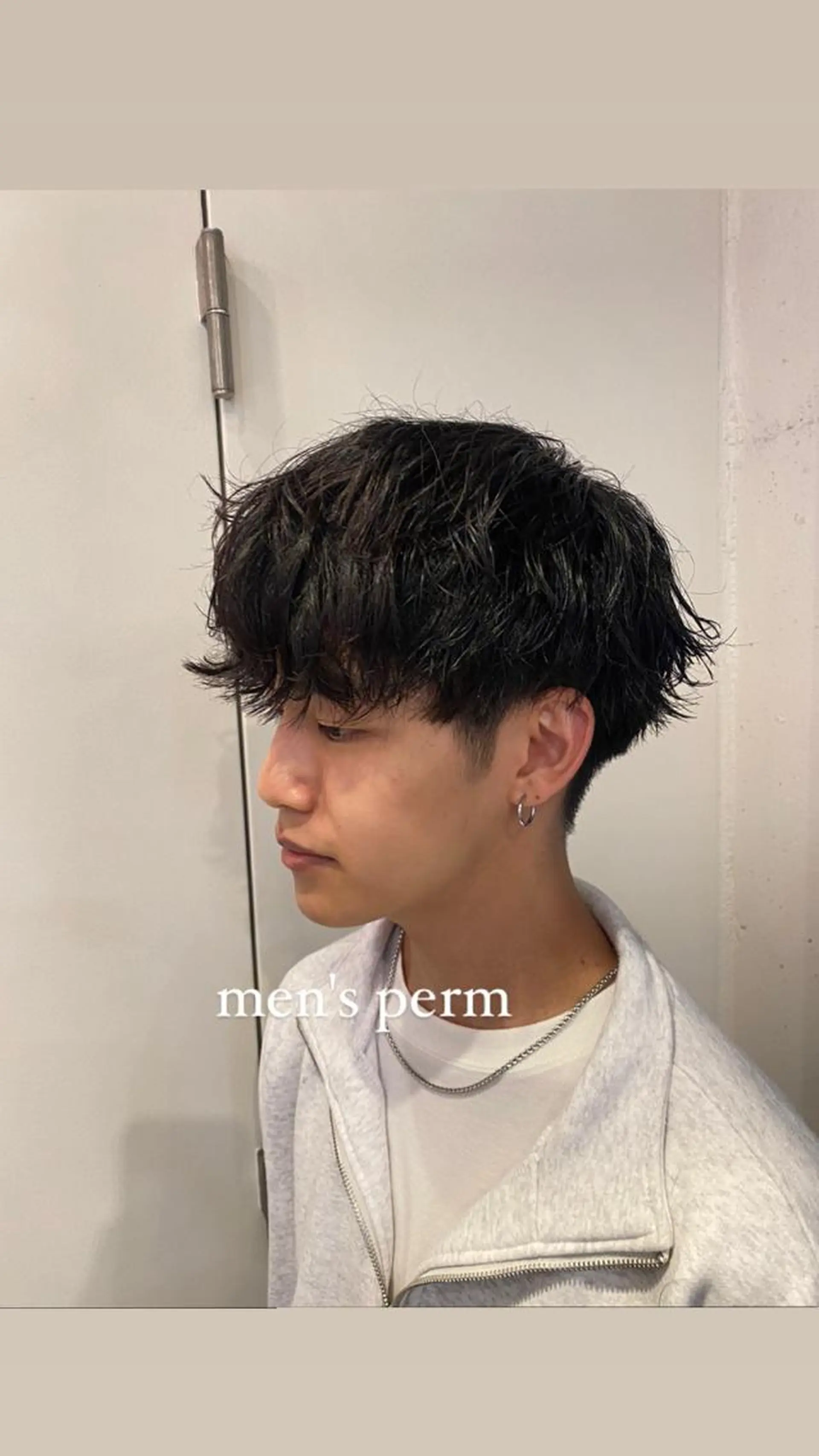 パーマ メンズ メンズパーマ 波巻きパーマ カット パーマ トリートメント レイヤーボブ/ 艶カラー/サナ🌼のヘアスタイル