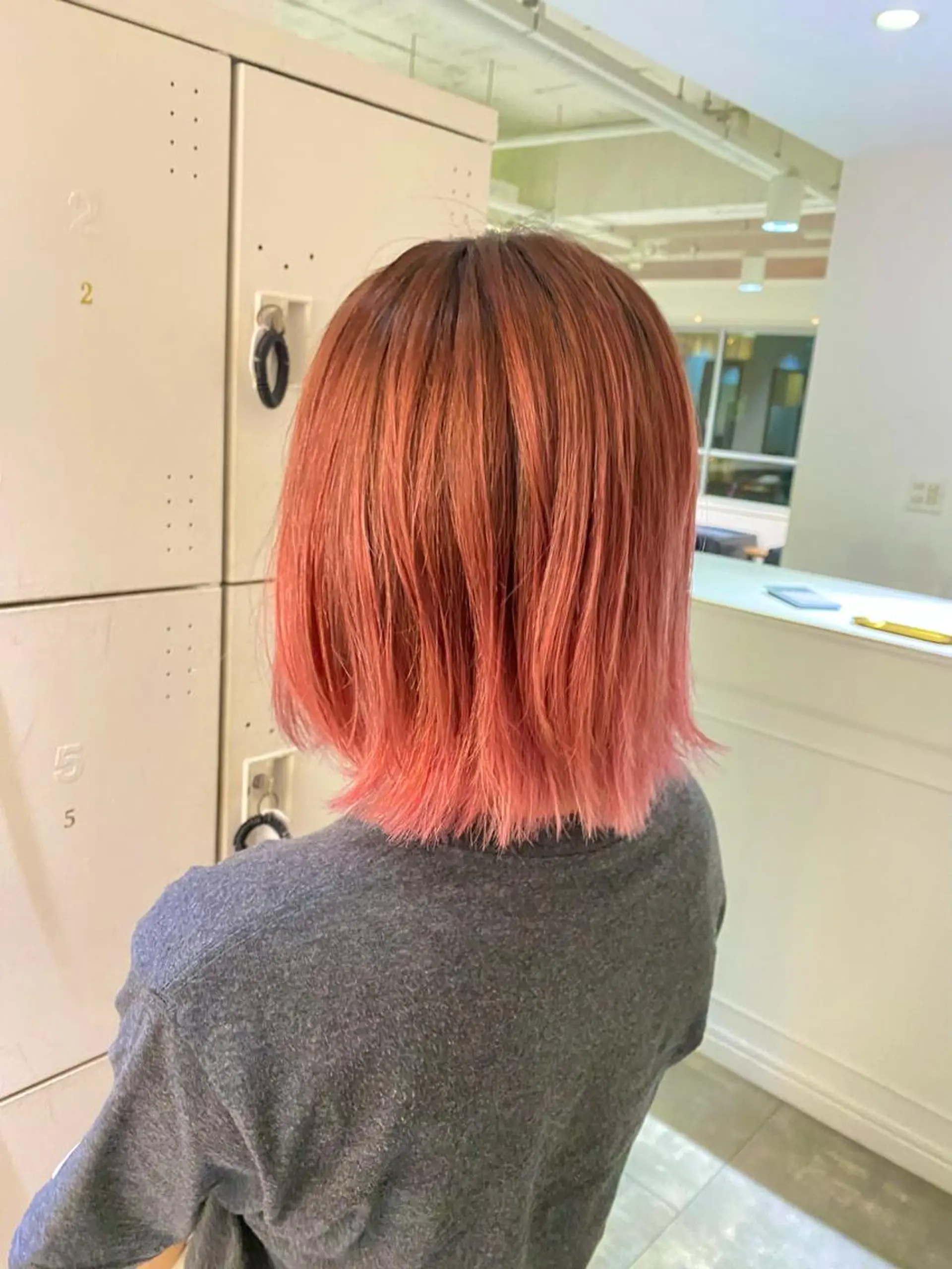 ショート ili 梅田のヘアスタイル