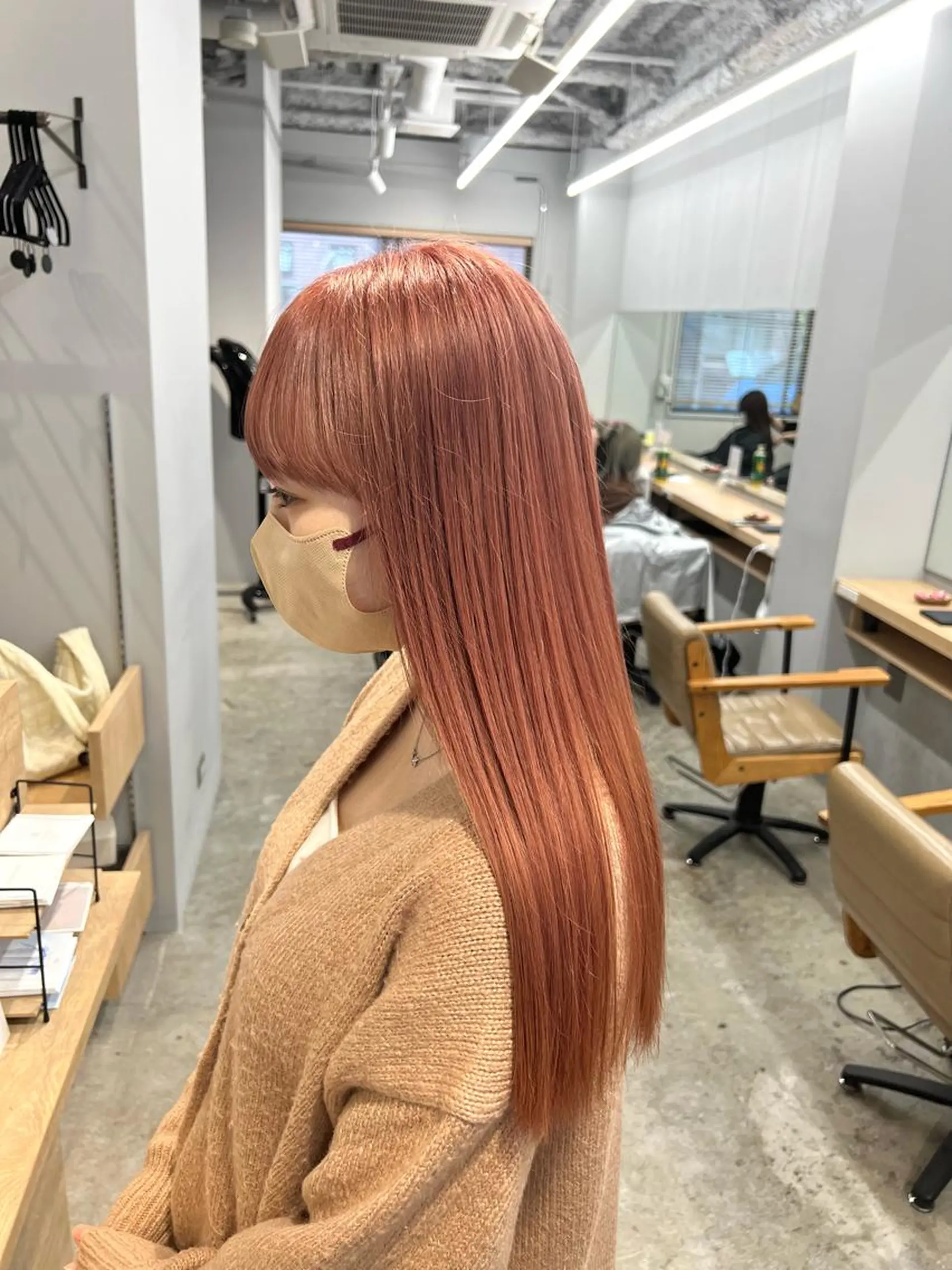 ロング カラー オレンジ ピンクカラー カット ヘアカラー トリートメント 代表　YUKI ☆のヘアスタイル