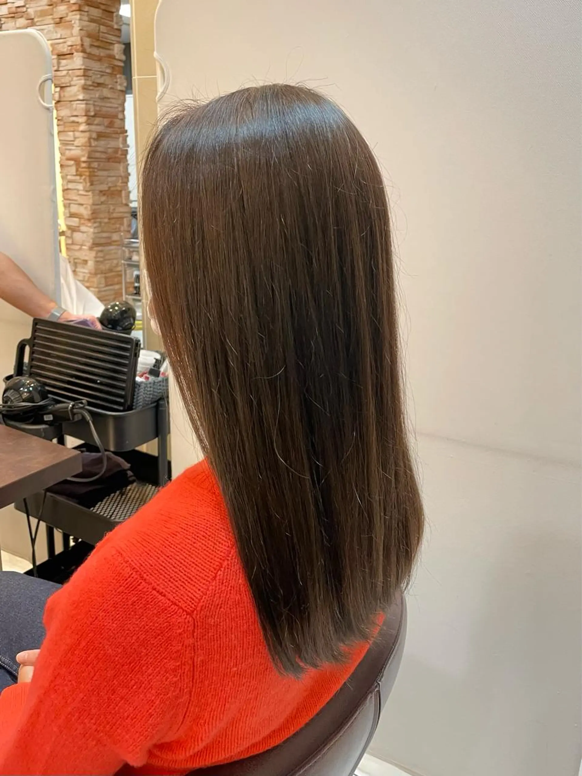 ロング ヘアカラー 新籾 尚哉のヘアスタイル