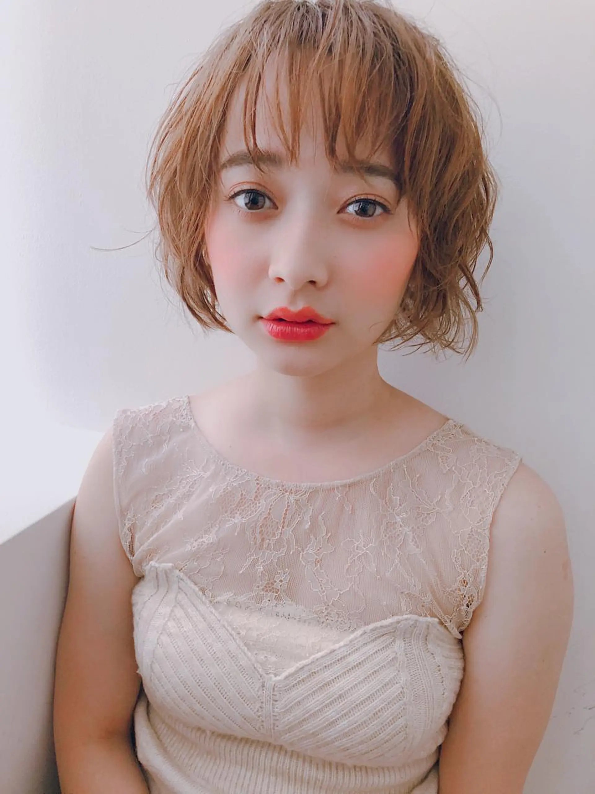 ショート カラー アンブレラカラー💫 フェイスフレーミングのヘアスタイル