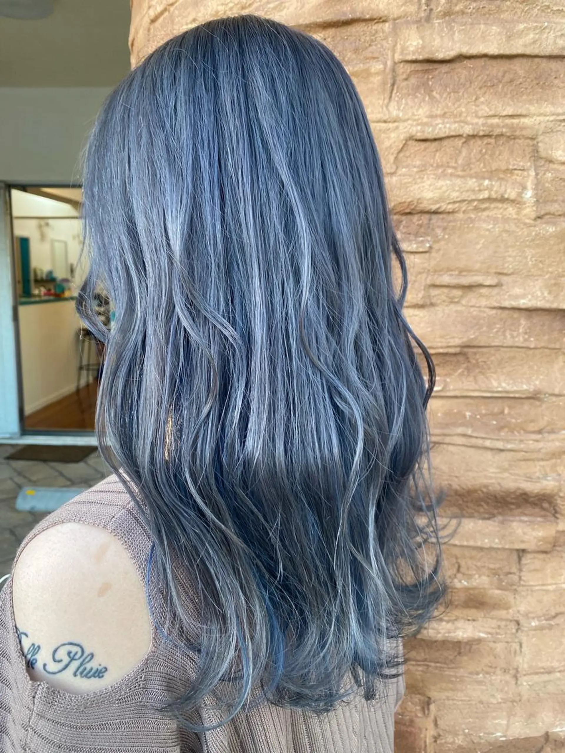 ロング アッシュ カット ヘアカラー トリートメント ヘッドスパ ヘアセット プルエク/clana ♡marinのヘアスタイル