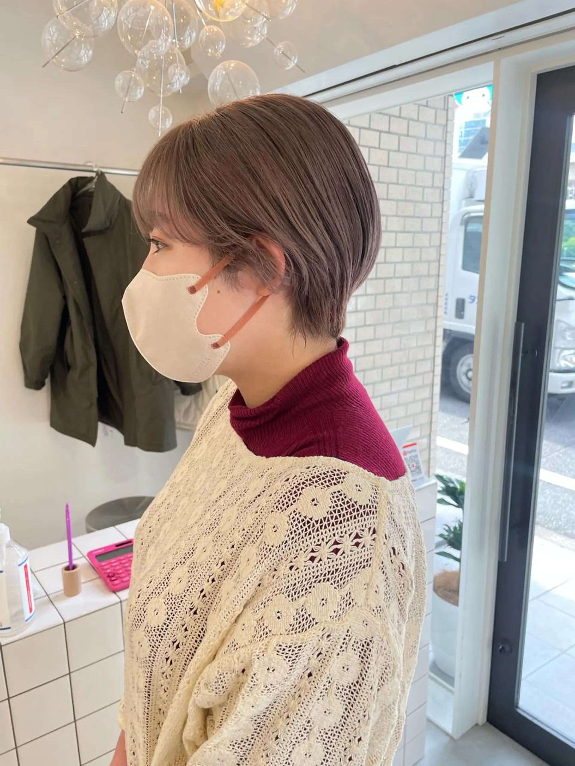 ショート Koto🌿 ブリーチなしカラーのヘアスタイル