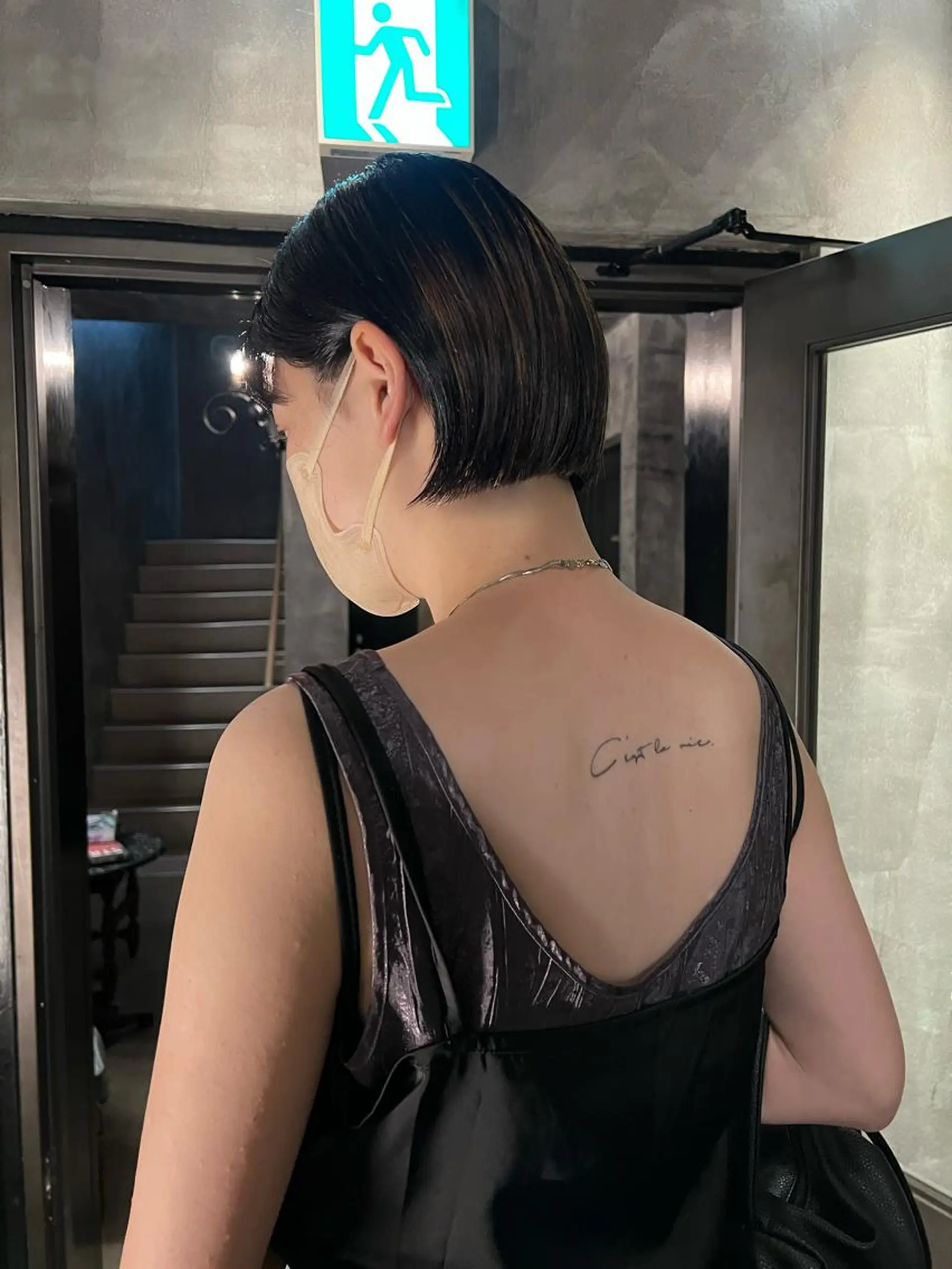 ミディアム 圧倒的デザイン力 店長🎨RENAのヘアスタイル