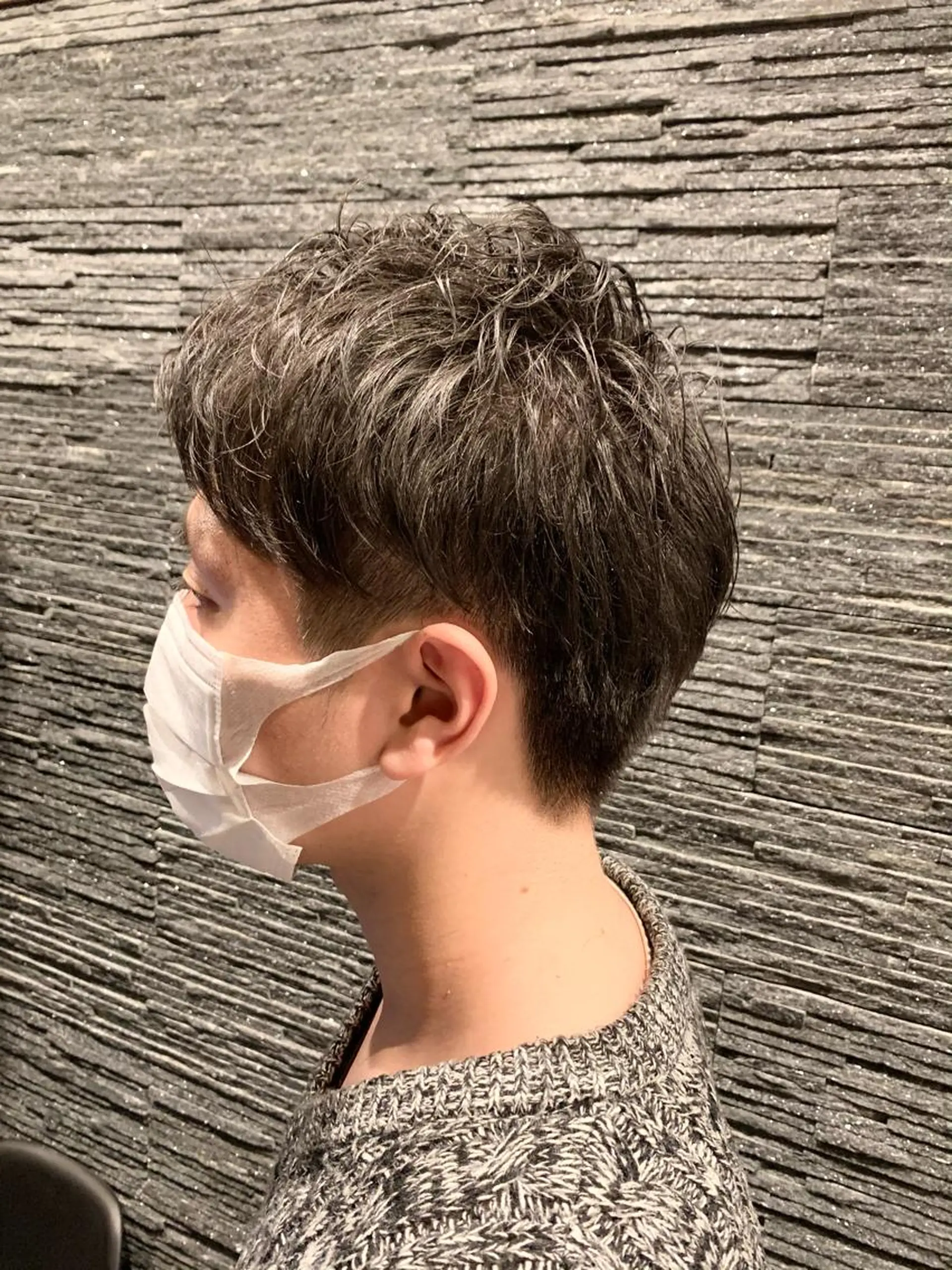 ミディアム ヒロ銀座 林のヘアスタイル
