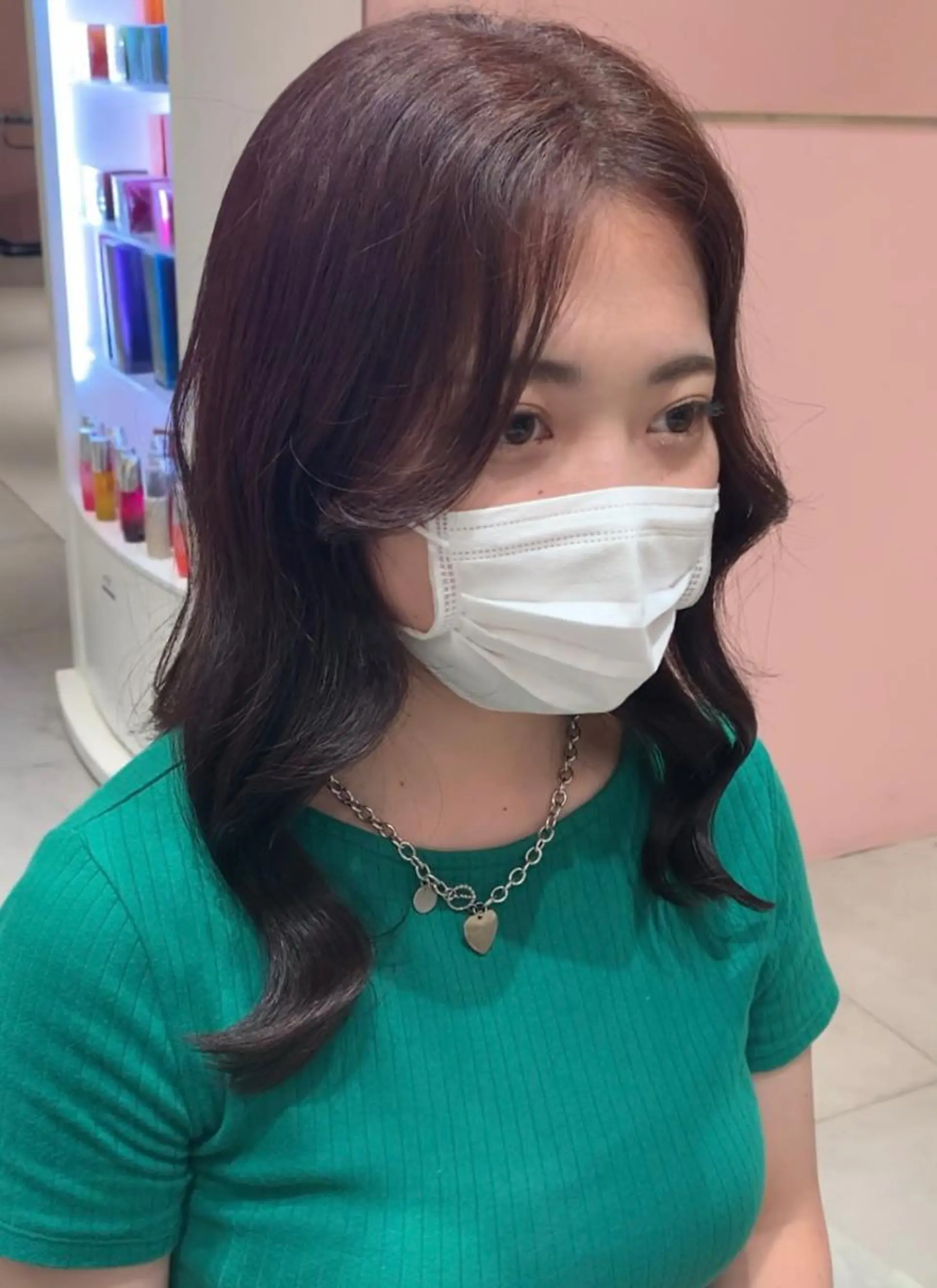 ミディアム カラー ヘアアレンジ 内田 志乃のヘアスタイル