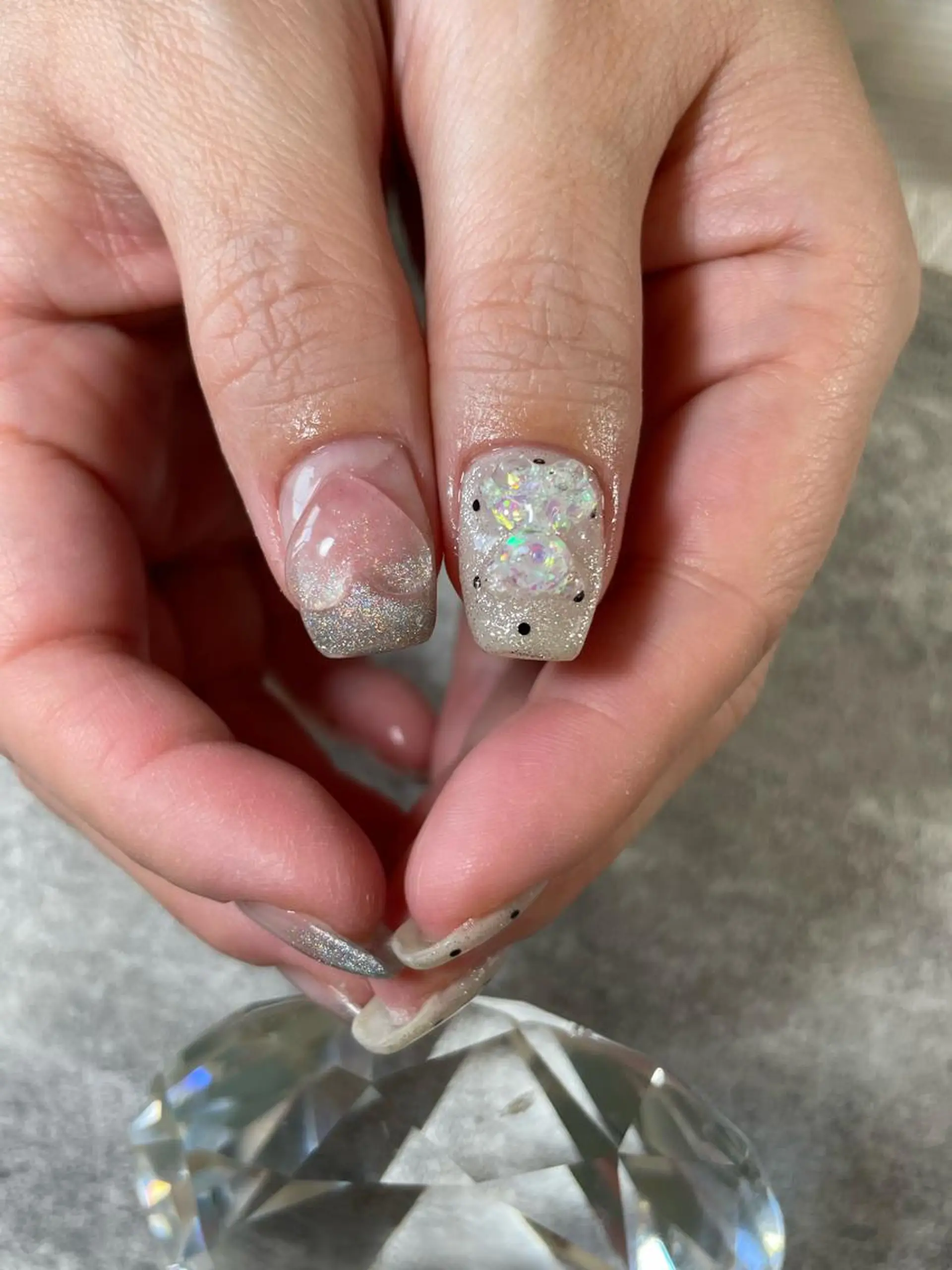 ネイル 蓑原 佳央里のネイルデザイン