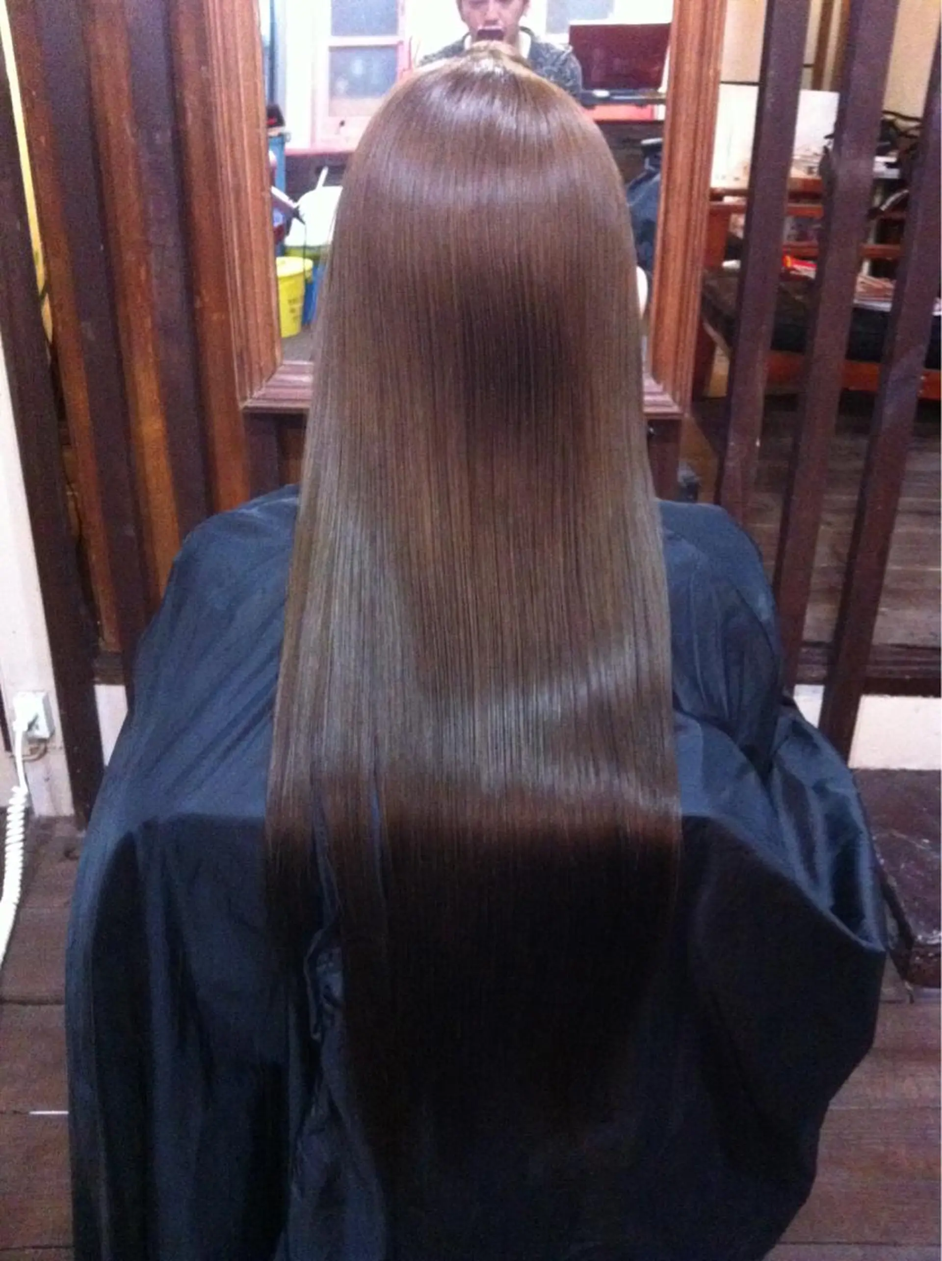 ロング カラー パーマ ヘアアレンジ メンズ キッズ ネイル マツエク・マツパ 美髪を叶える髪質改善 サロン／吉田剛弘のヘアスタイル