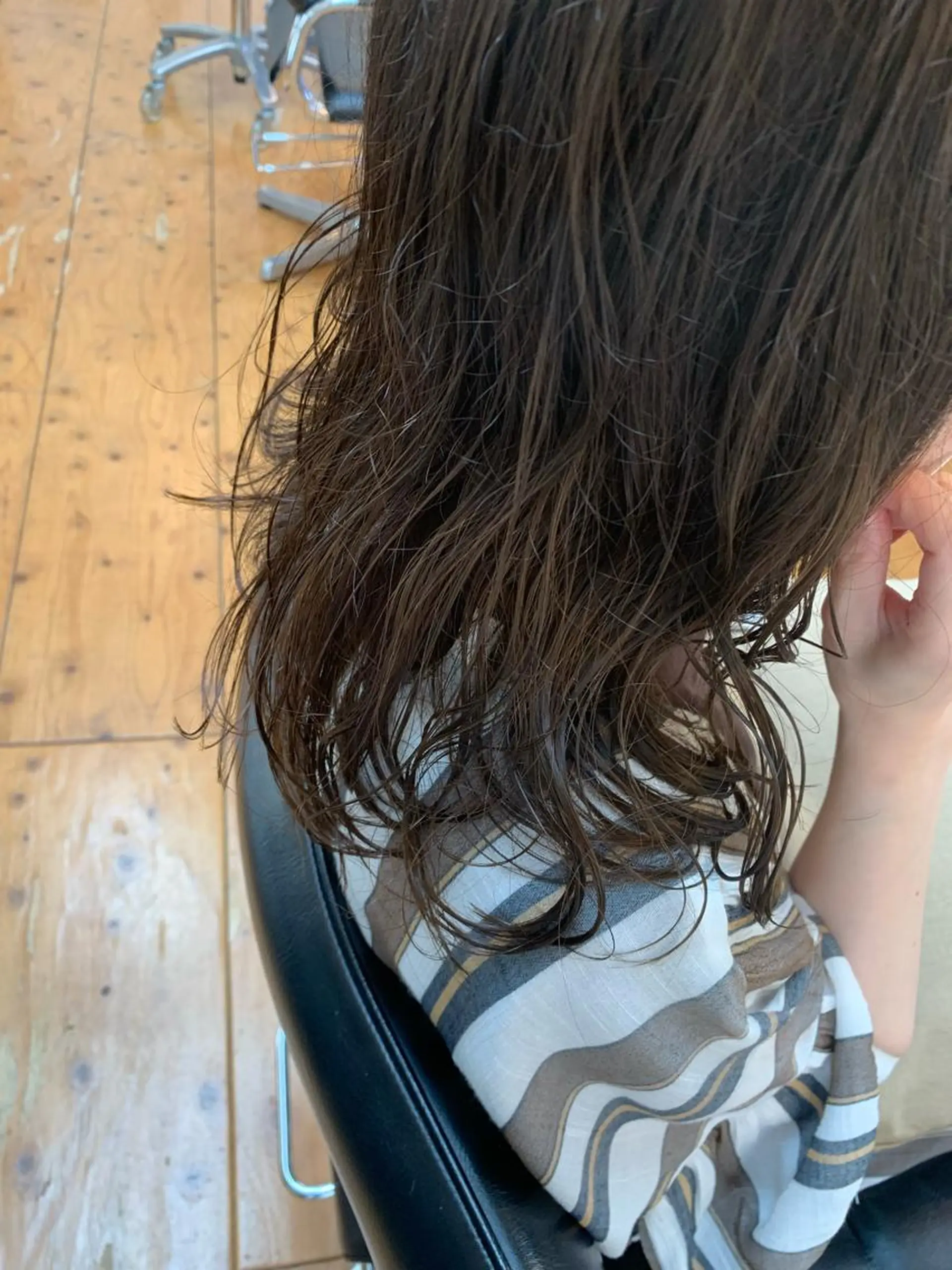 ミディアム パーマ カット パーマ Lagom なかだのヘアスタイル