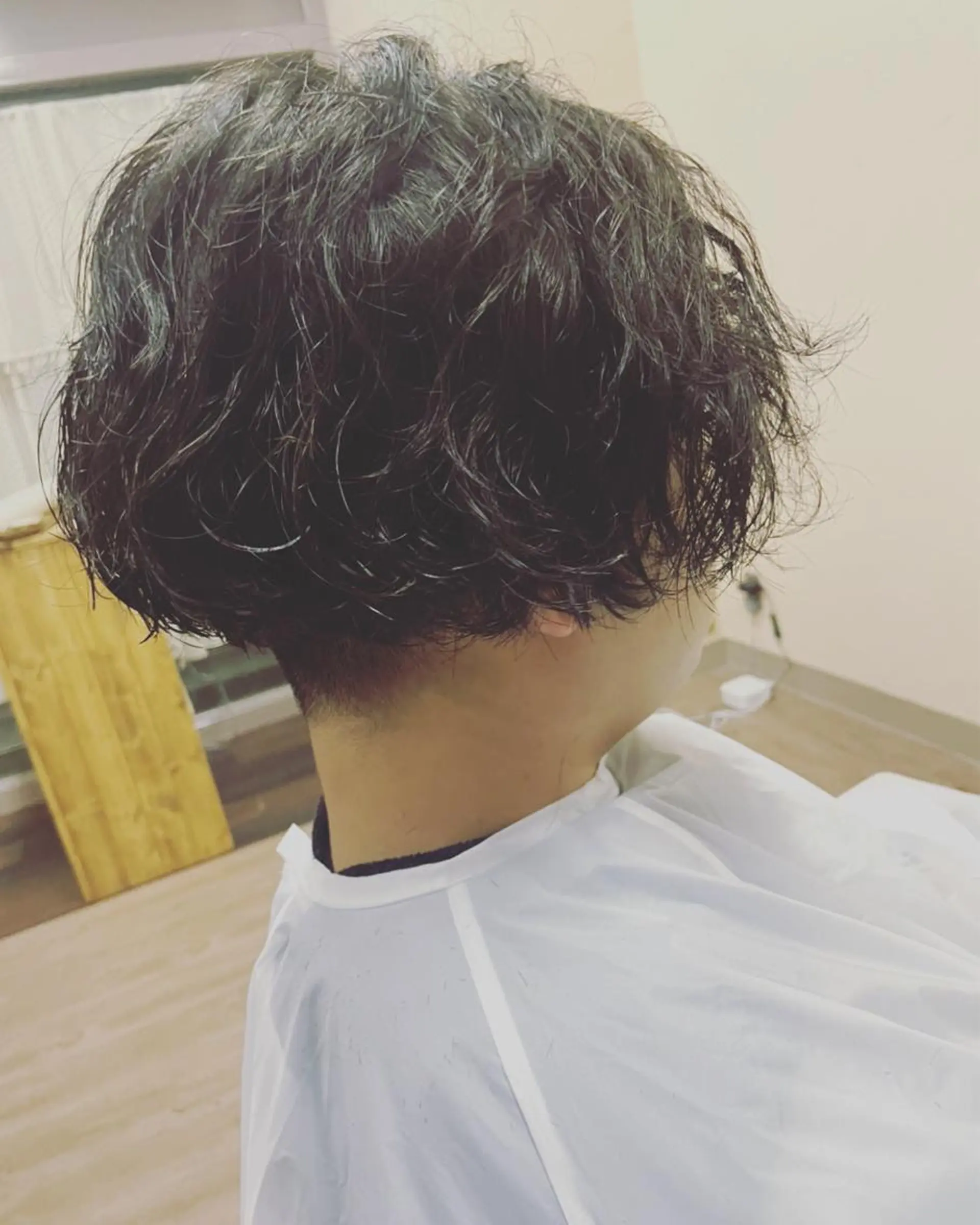 パーマ メンズ メンズパーマ ボブ カット パーマ トリートメント Lo_oca所属・Lo_oca ロヲカのマツエク・マツパデザイン