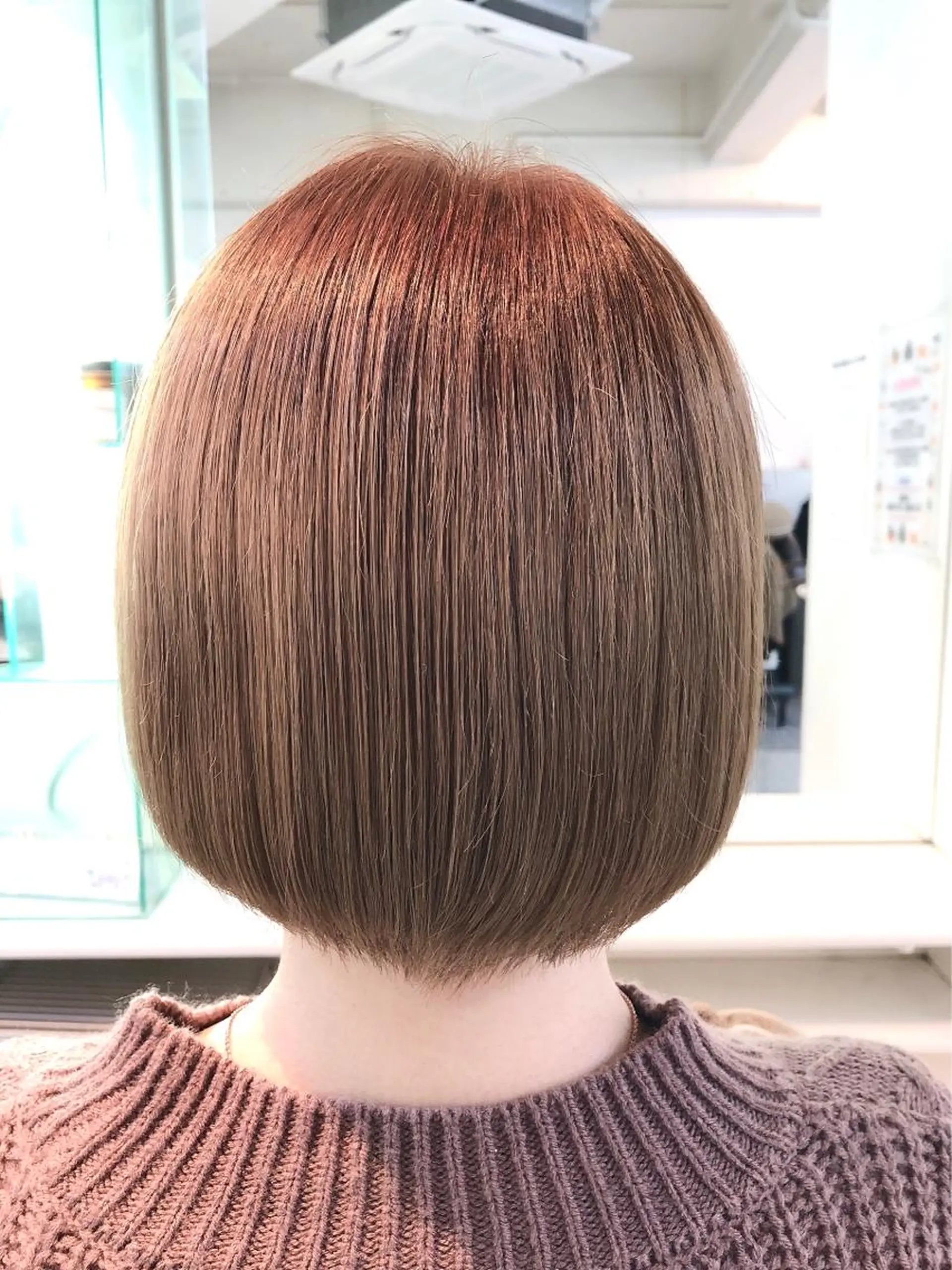 ショート カラー 保住 亮太のヘアスタイル