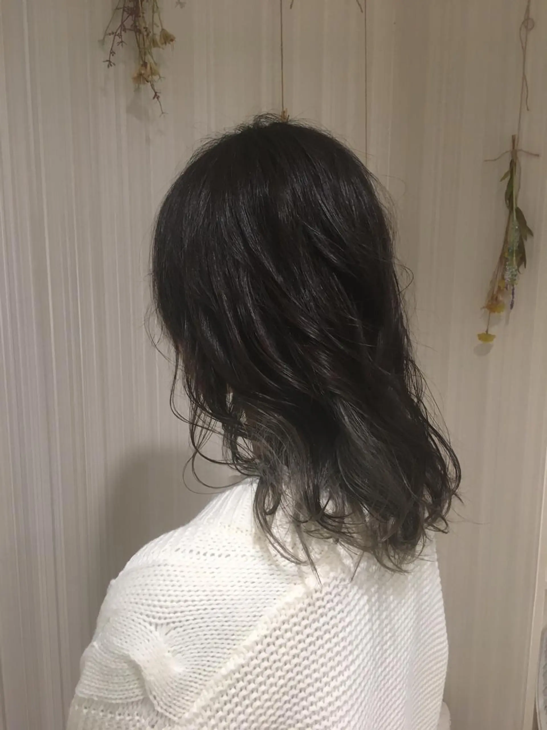 セミロング カラー グレージュ ヘアカラー ハイトーン/ブリーチ 山崎 悠次のヘアスタイル