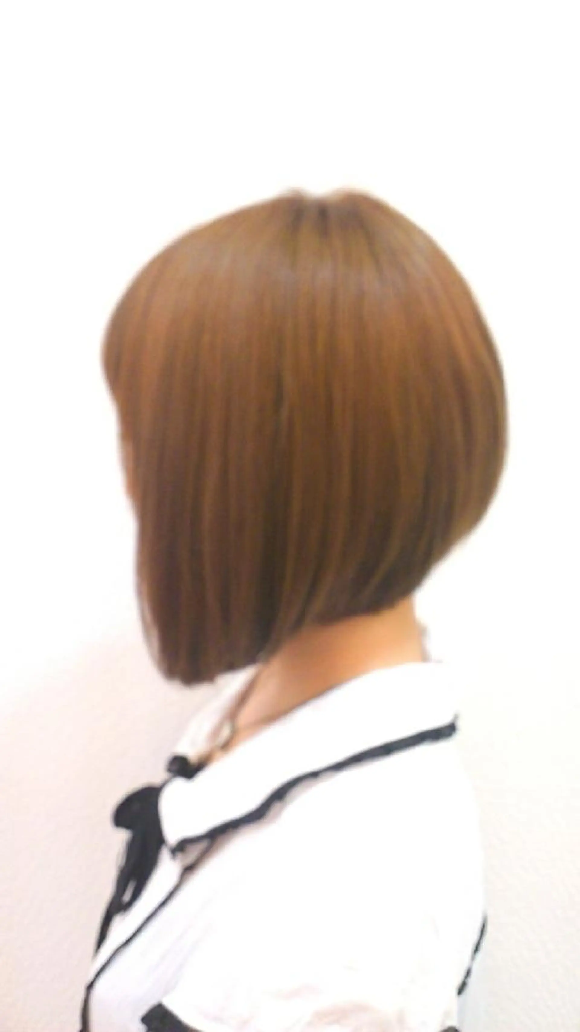 ショート カラー 前下がりボブ ボブ カット Le Lien カジのヘアスタイル