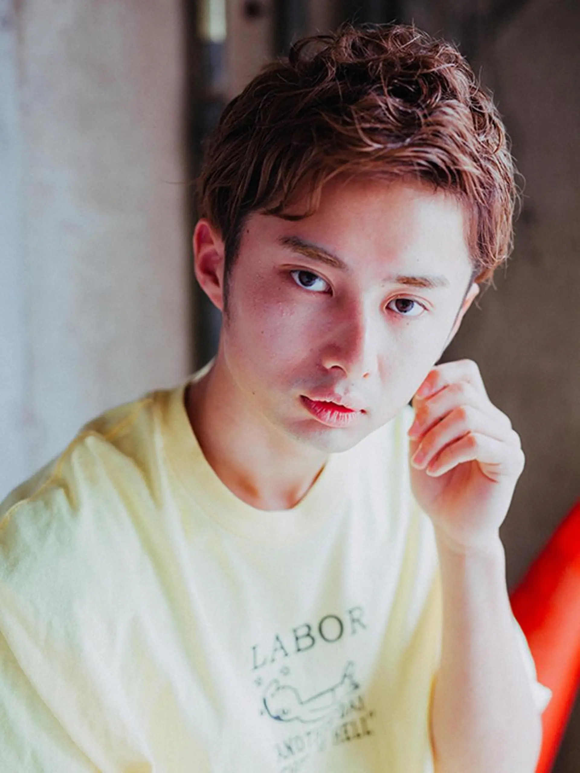 カラー メンズ 丹生 滉太のヘアスタイル