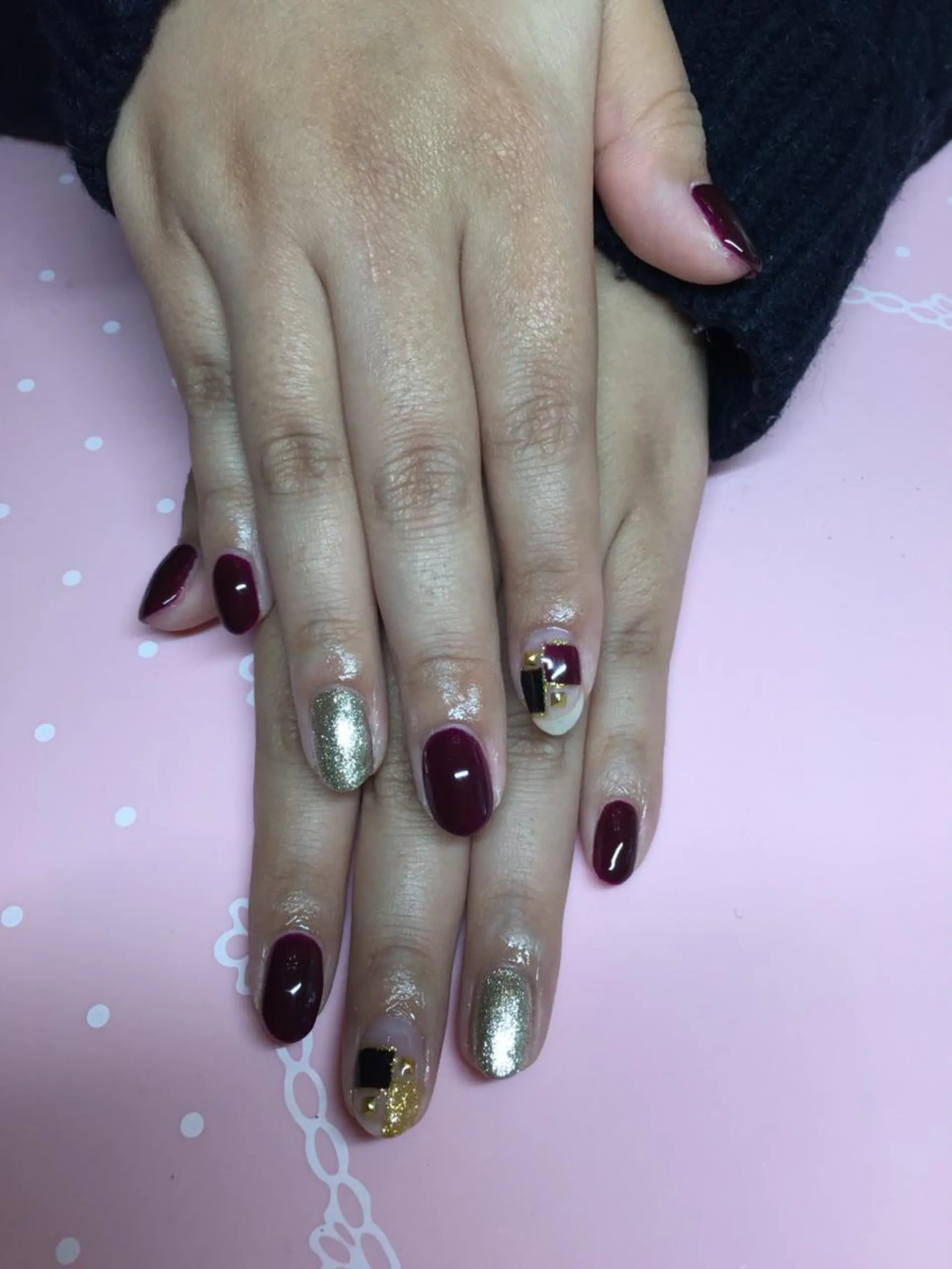 ネイル モナンジュ マツパ・眉毛専門のマツエク・マツパデザイン