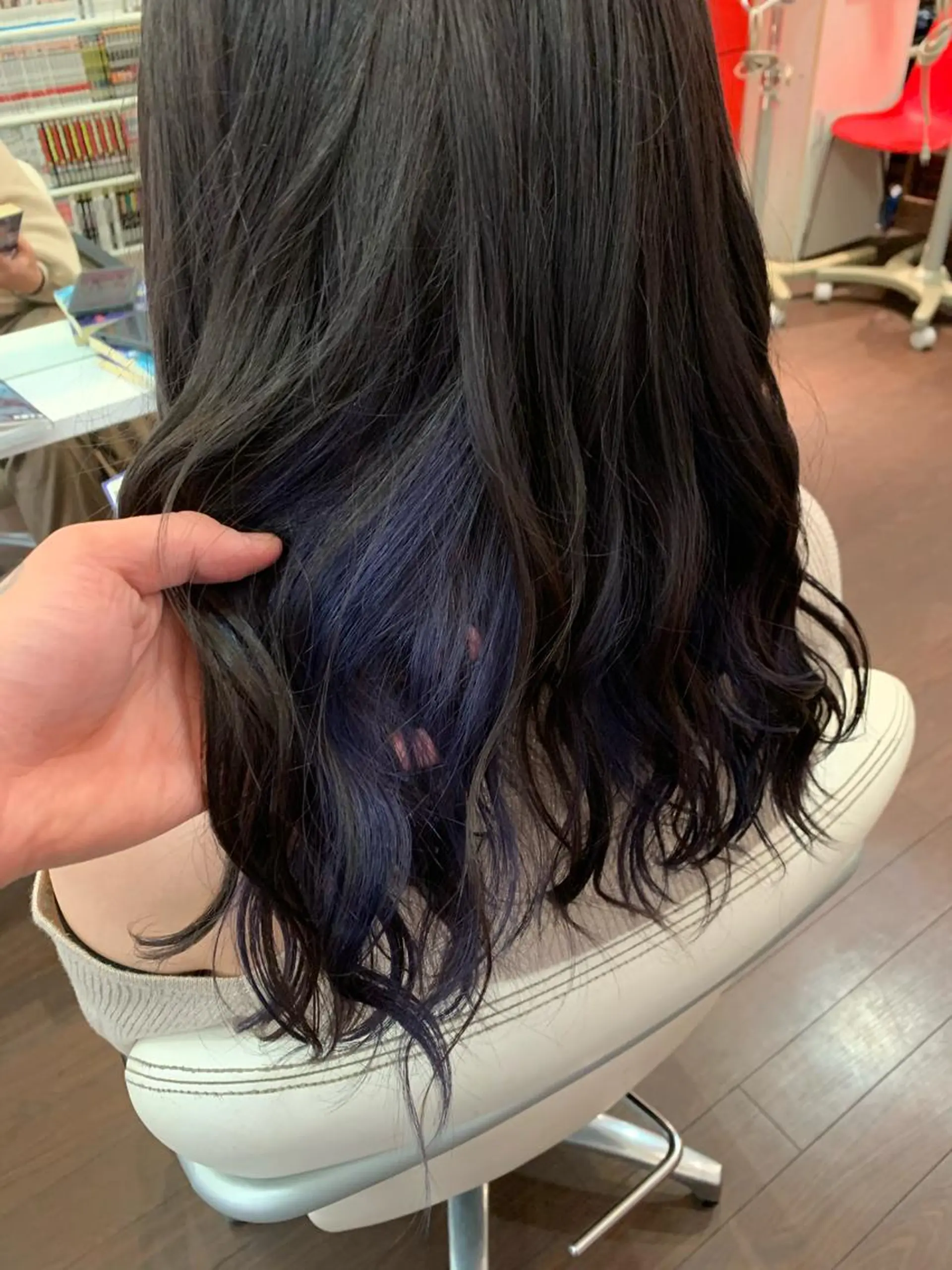 セミロング ヘアカラー たけい ゆうきのヘアスタイル