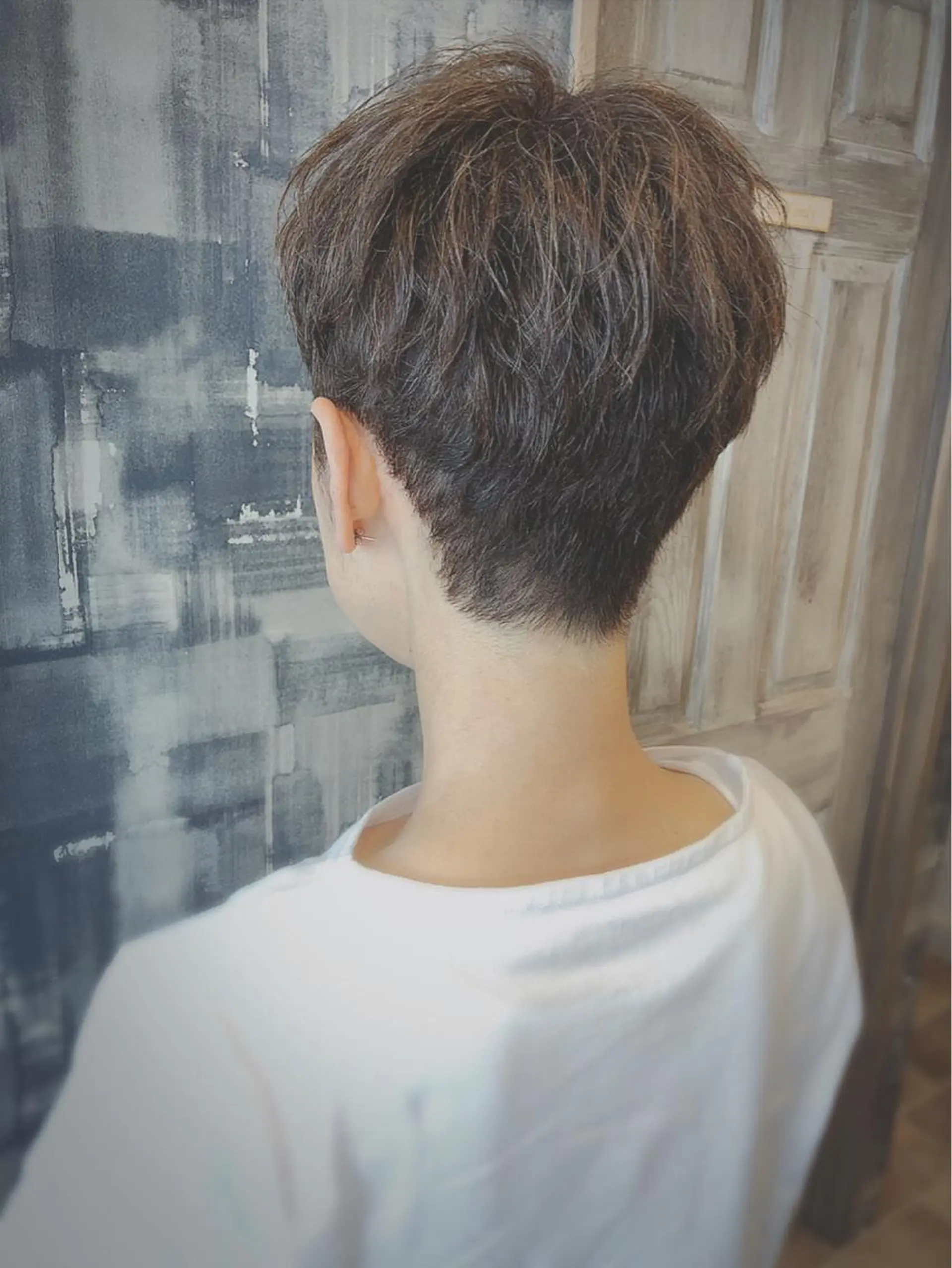 ショート t.（ティードット）所属・日高 香織のヘアスタイル