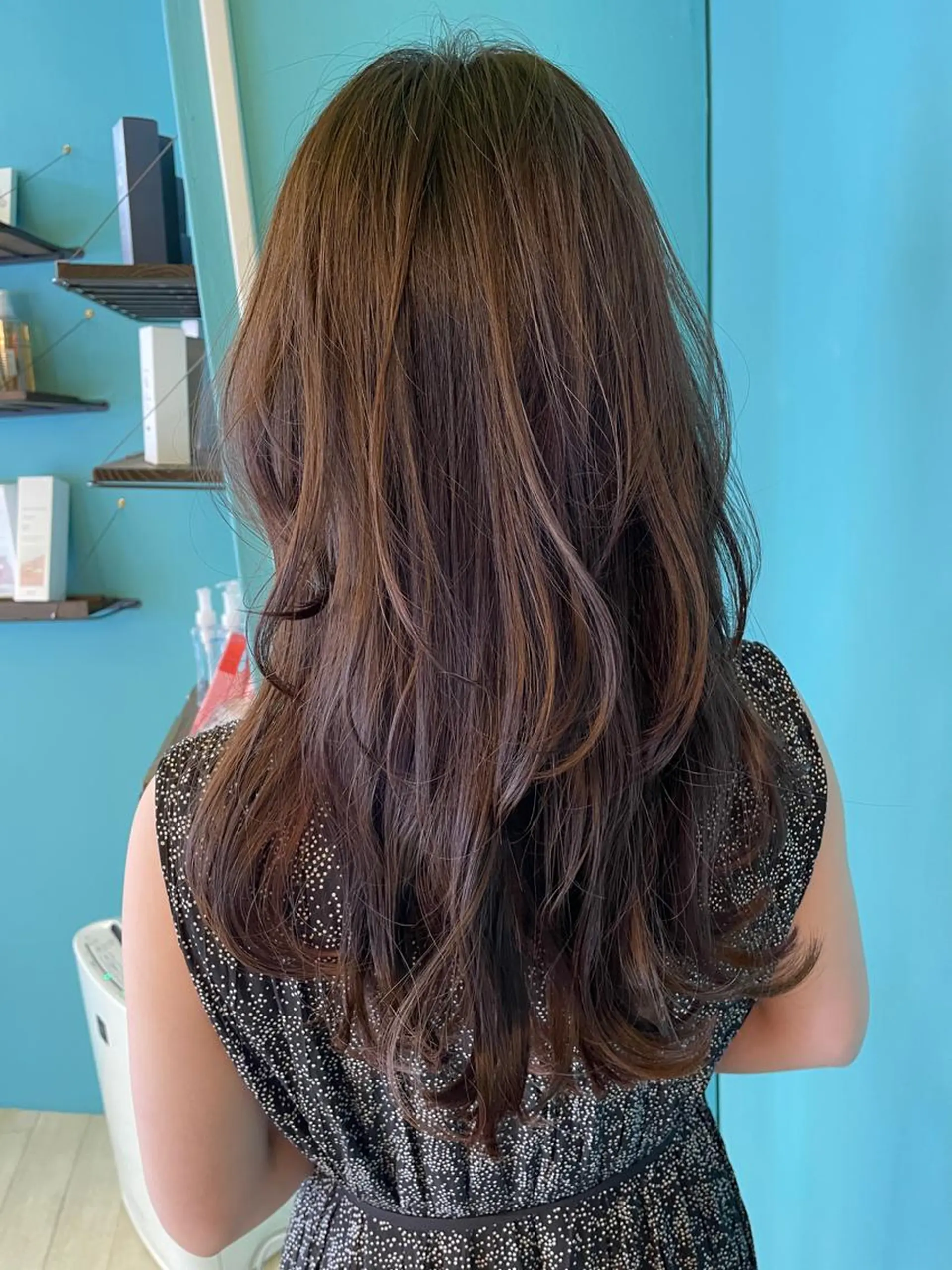 ロング カラー インナーカラー レイヤーカット カット ヘアカラー 末石 智のヘアスタイル