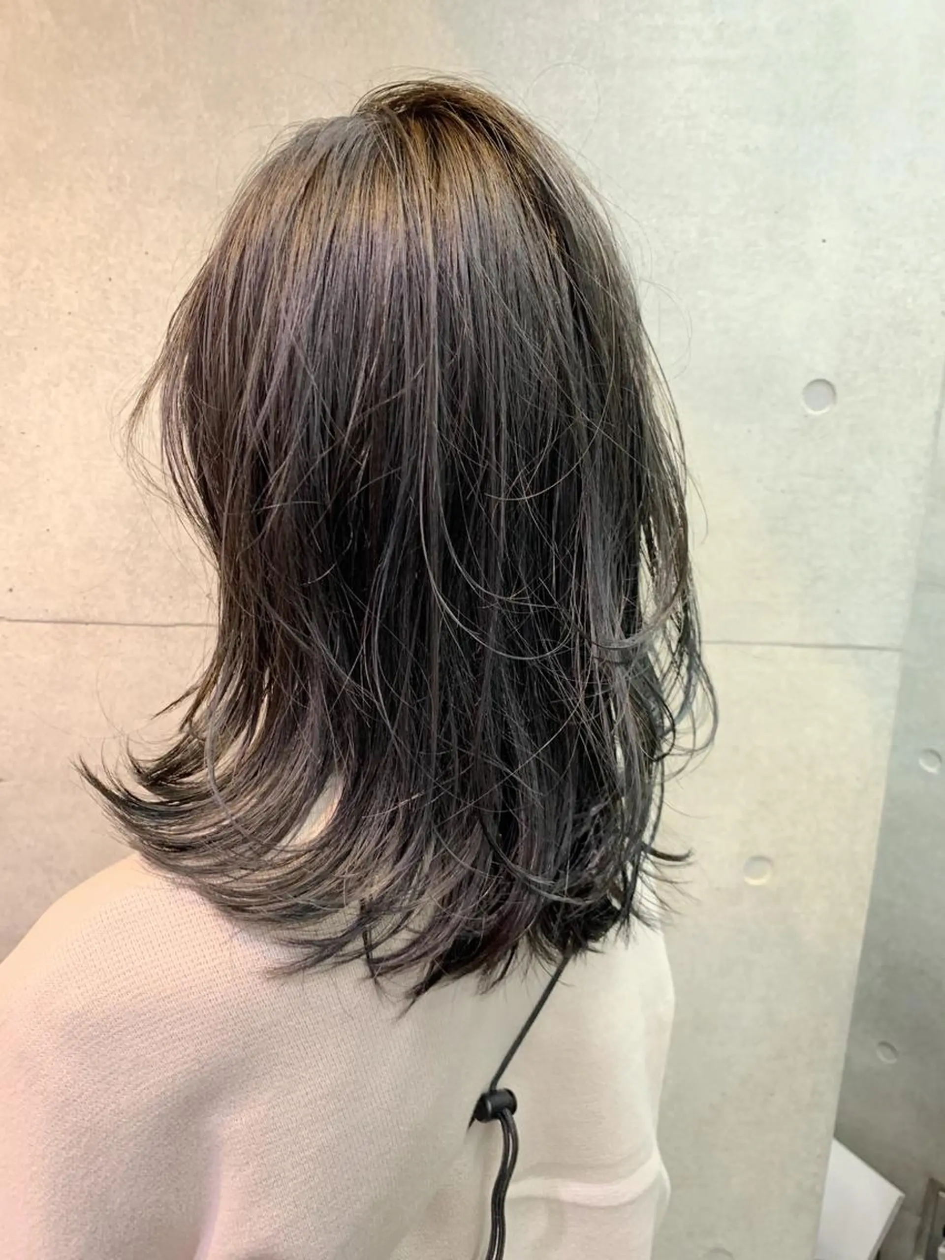 ミディアム ハイライト カット ヘアカラー トリートメント オシャレ髪✔️ 店長オオキアキヒロのヘアスタイル