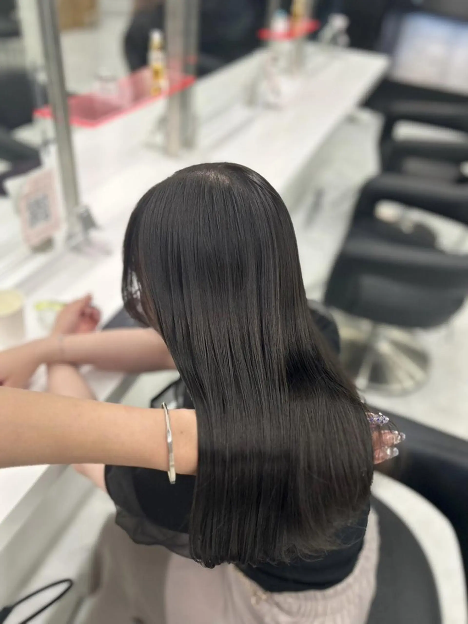 カラー カット ヘアカラー トリートメント ヘッドスパ ヘアセット 🩶透髪×モテ髪🩶 池袋SHE🏹🩶のヘアスタイル