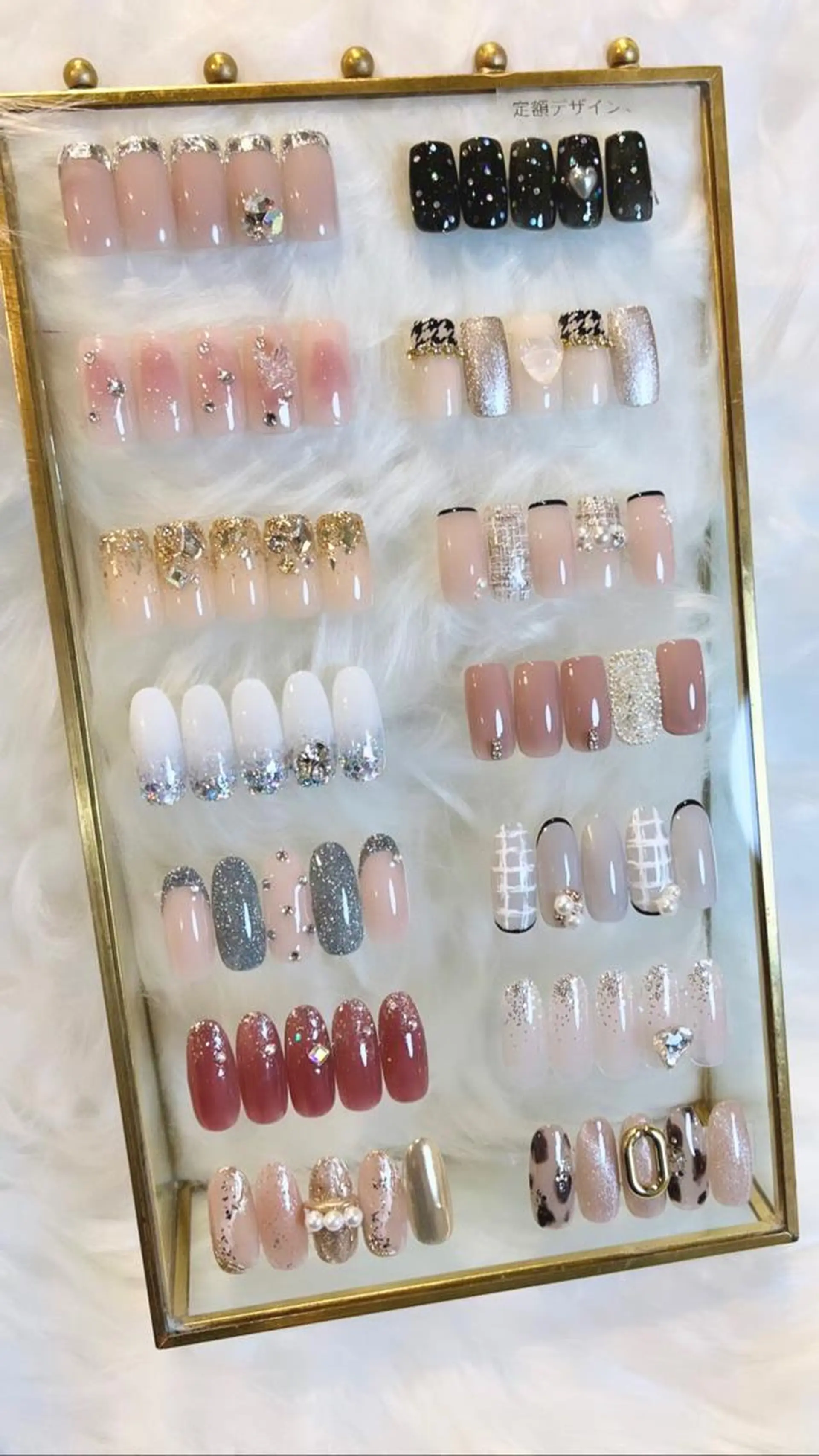 ネイル Lino+ ネイル&よもぎ蒸しのネイルデザイン