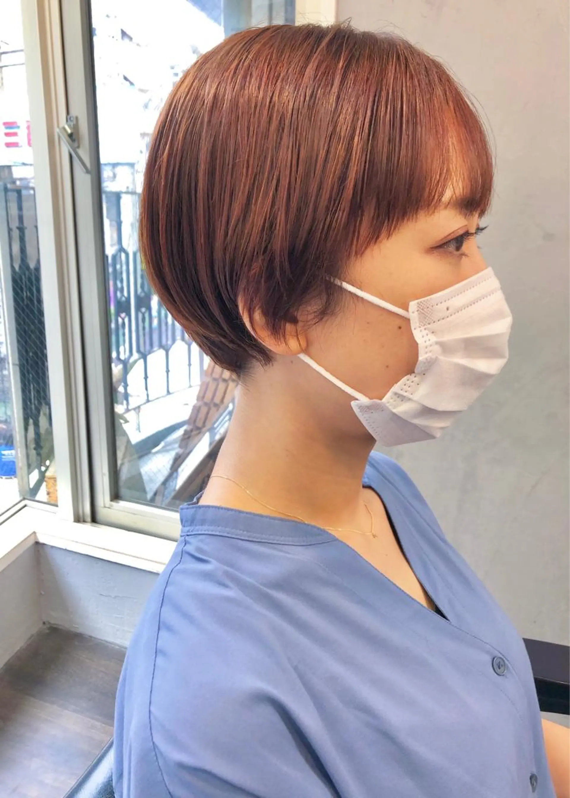 ショート カラー 長井 美佳のヘアスタイル