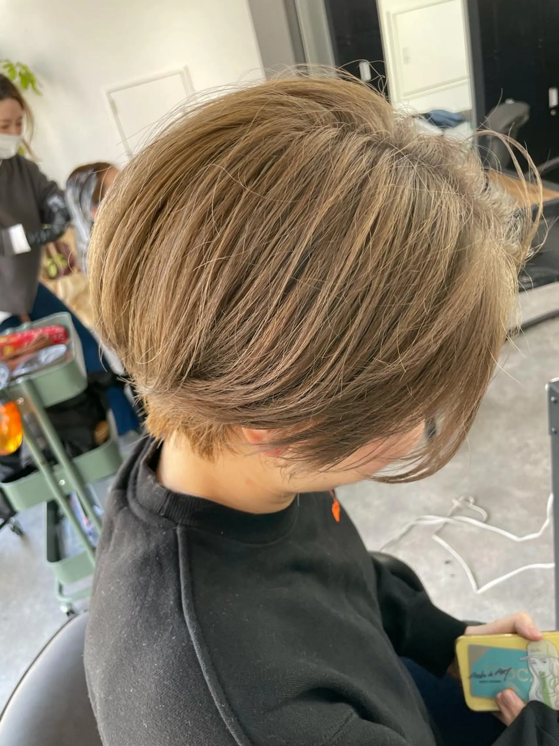 ショート カラー パーマ ヘアアレンジ メンズ キッズ ネイル マツエク・マツパ メンズバレイヤージュ メンズブリーチ フェードカット メンズハイライト メンズインナーカラー カラー特化サロン Eir心斎橋のヘアスタイル