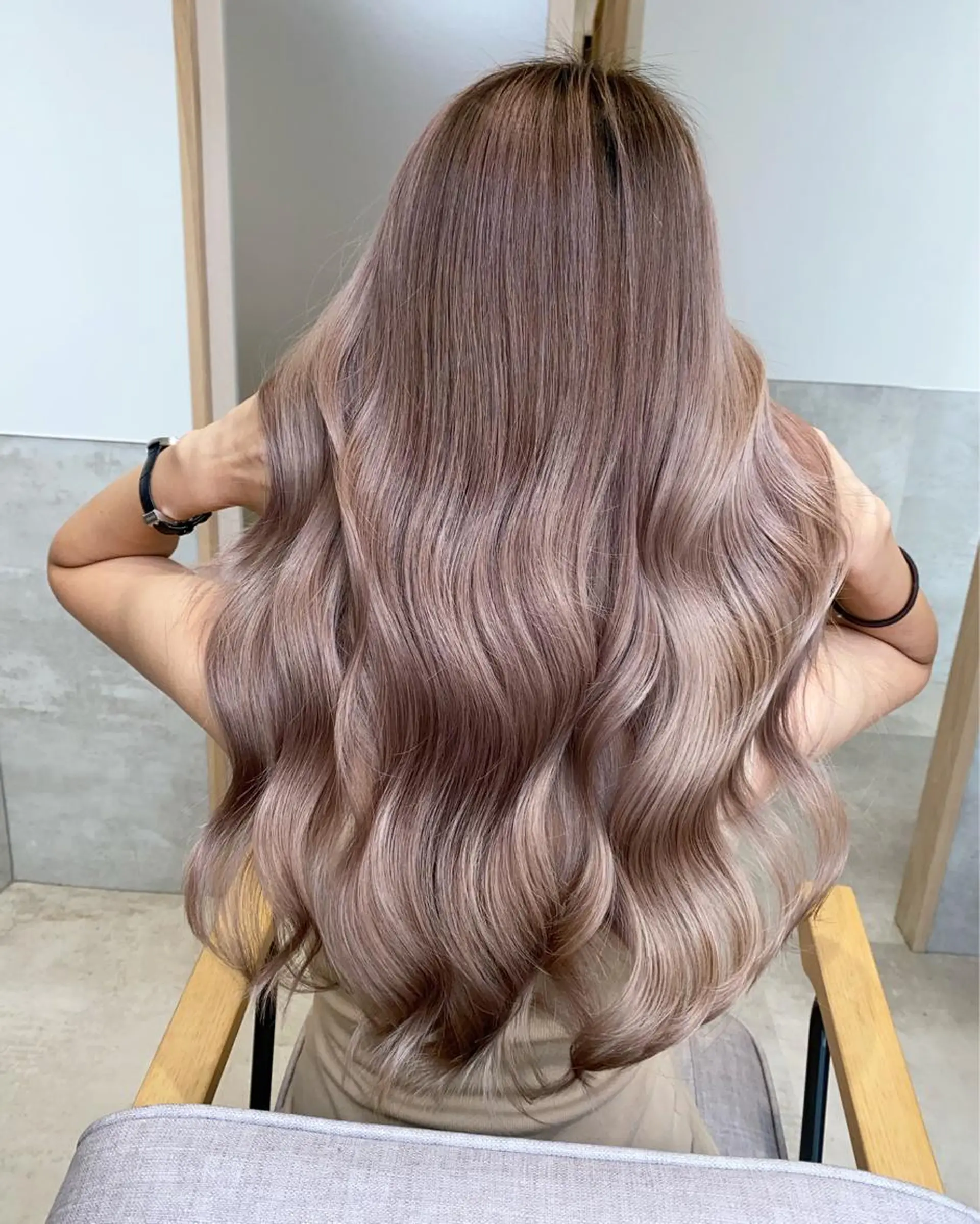 セミロング カラー カット ヘアカラー ✨レイヤーカット✨ HIDEのヘアスタイル