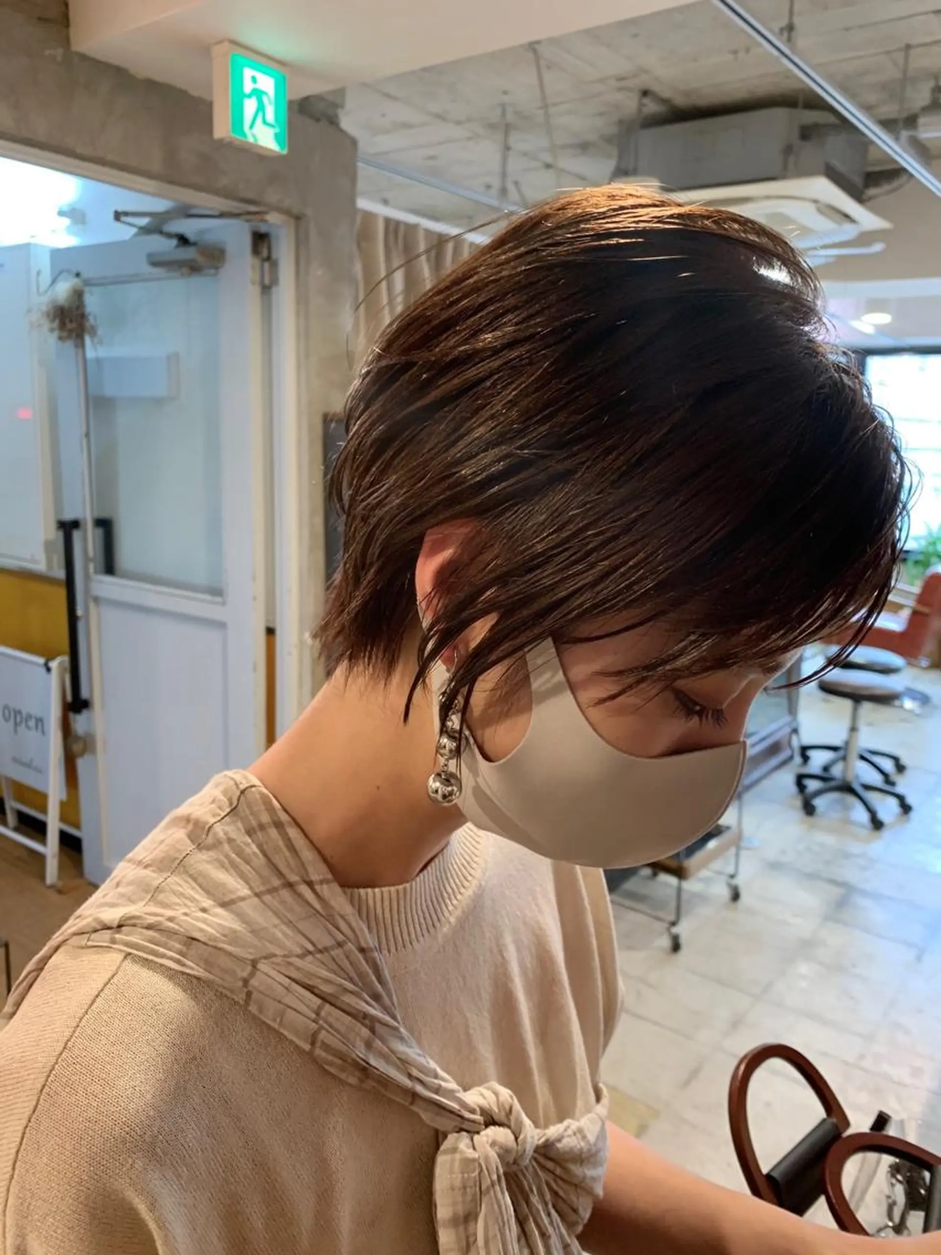 ショート カット ヘアカラー トリートメント 落合 妙佳のヘアスタイル