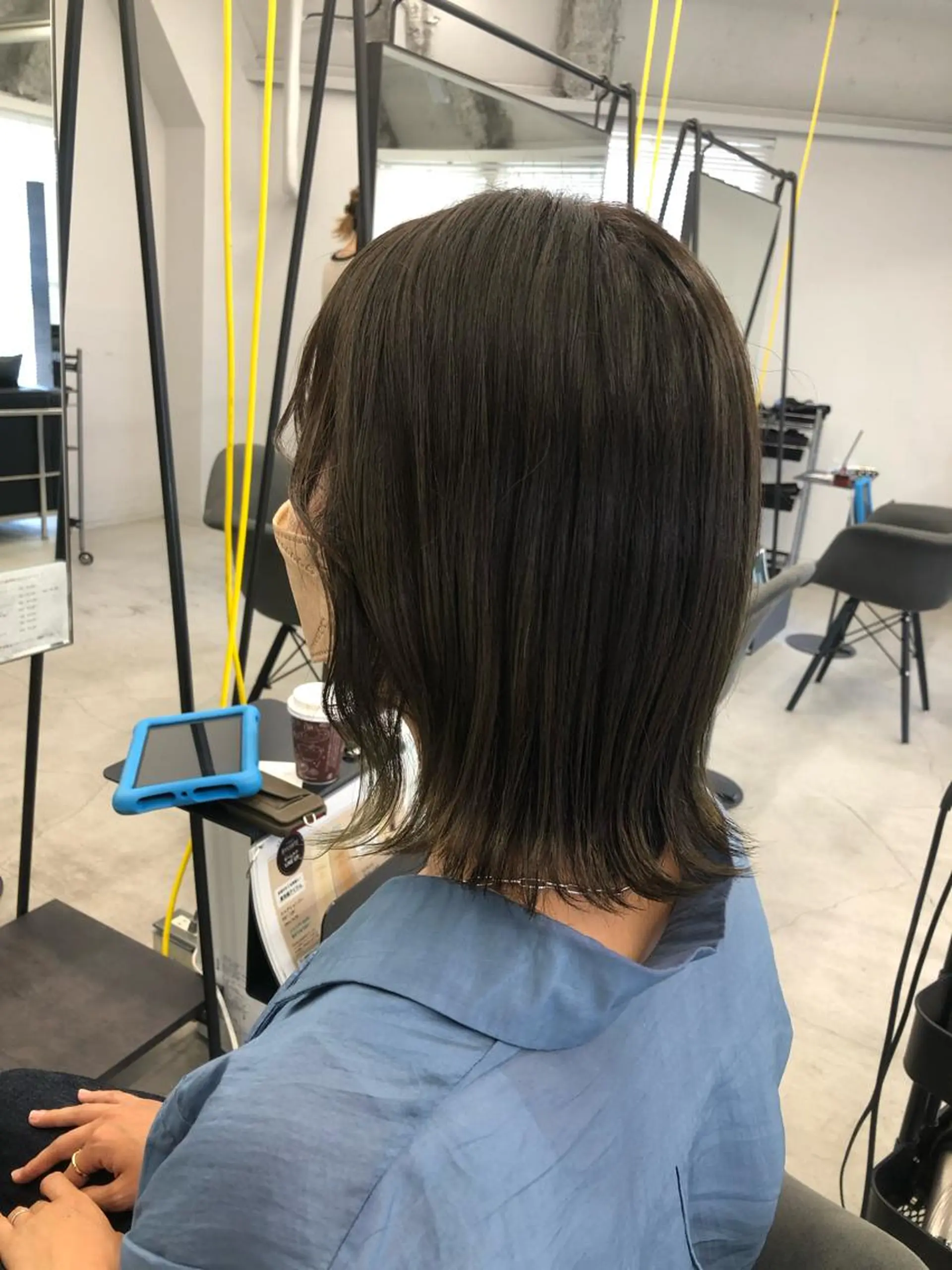 ミディアム カット ヘアカラー 🌼渋谷韓国レイヤー 桑尾幸奈🌼のヘアスタイル