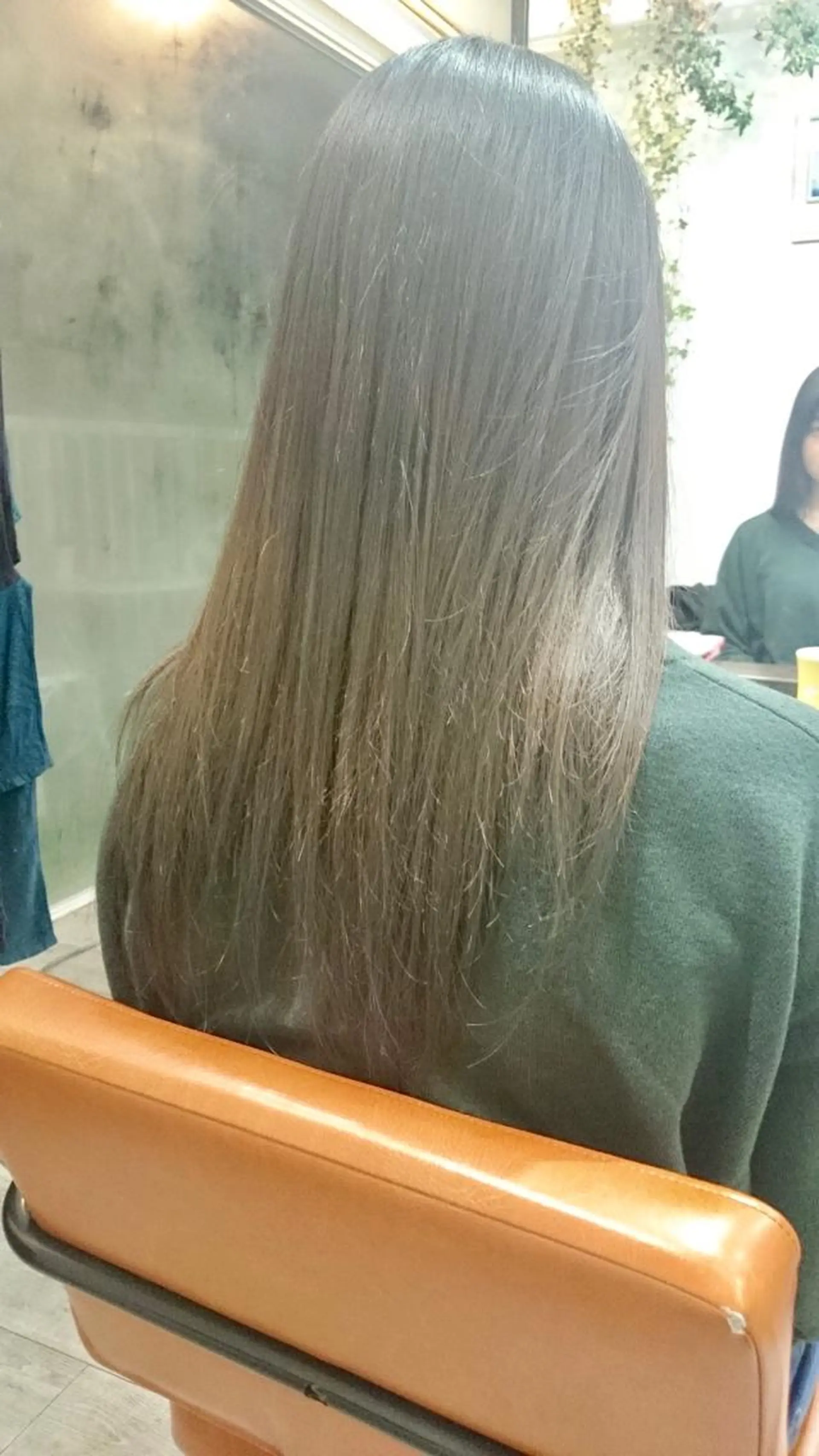 カラー グラデーションカラー イルミナカラー トリートメント ヘッドスパ ヘアセット yoshi ☆のヘアスタイル