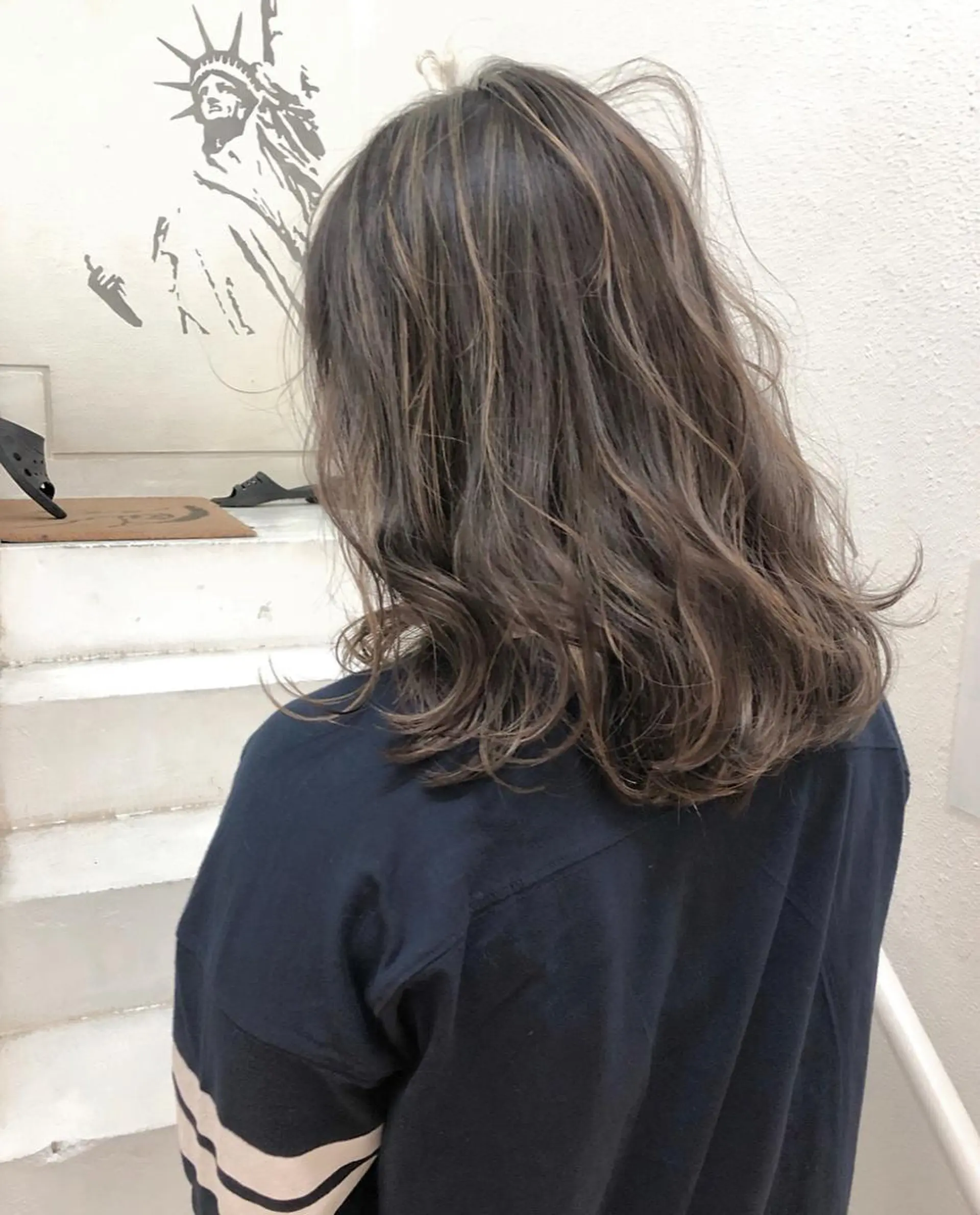 ミディアム カラー ハイライトカラー ハイライト ⭐️DAIKI⭐️ ハイトーン/髪質改善のヘアスタイル