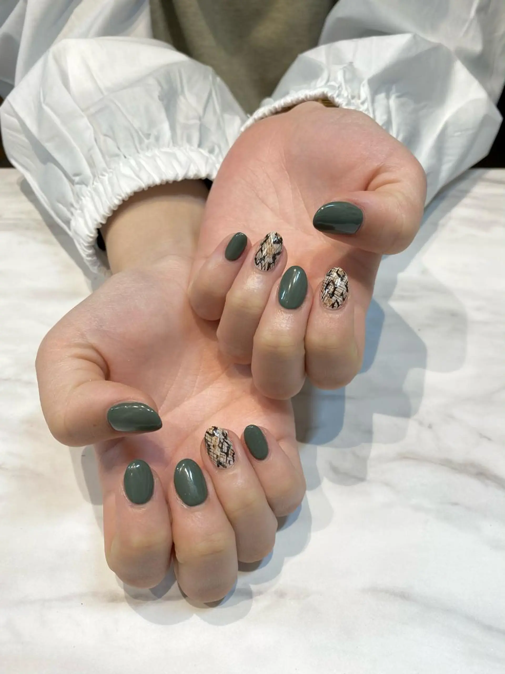 ネイル レイヤーカット/ 髪質改善/羽柴りくのヘアスタイル