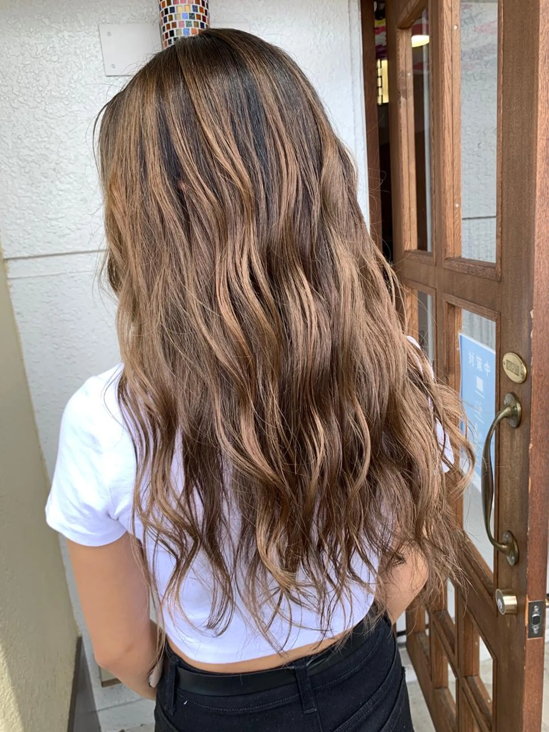 ロング カット ヘアカラー yoshihara yuukiのヘアスタイル