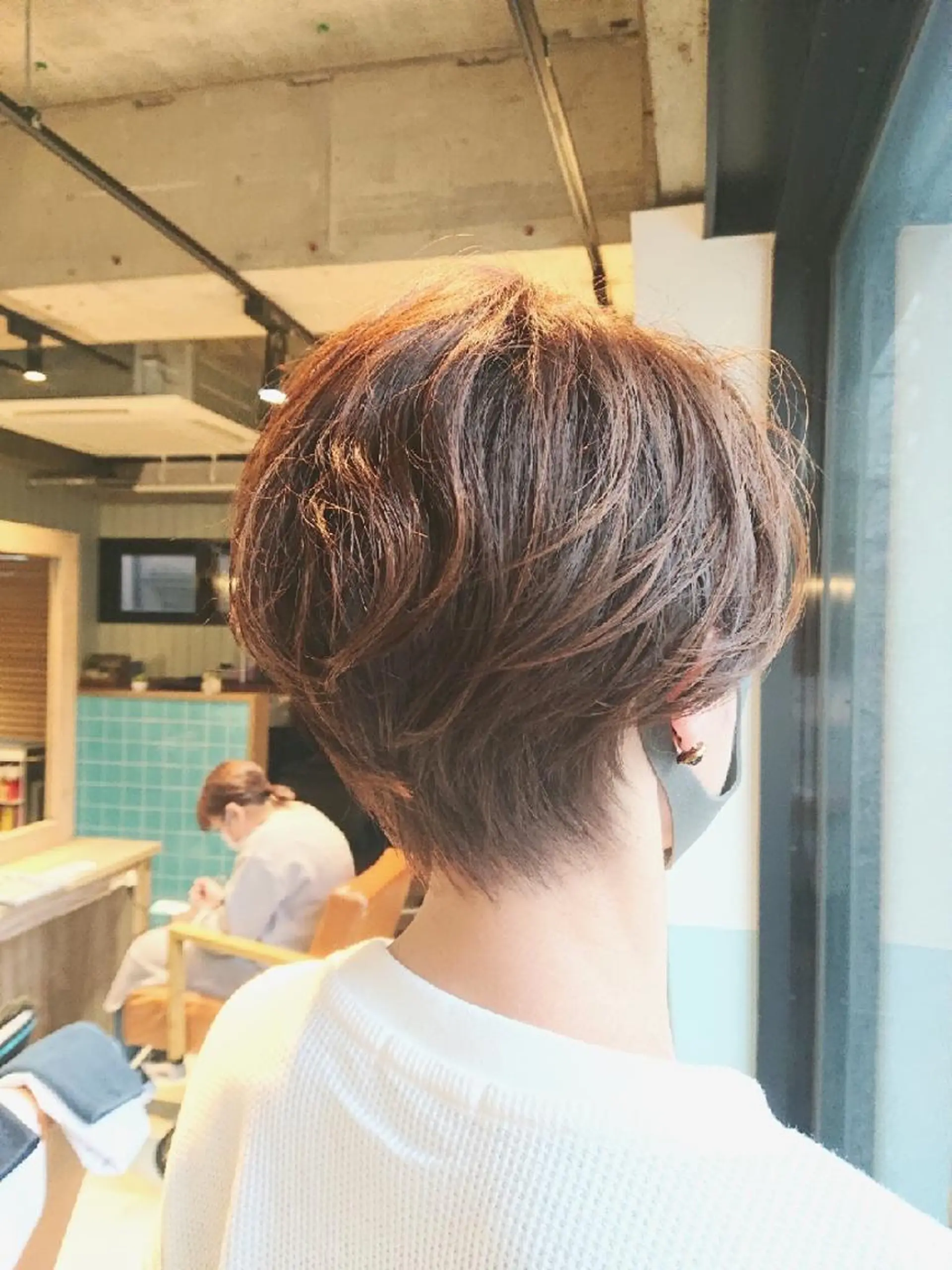 ショート パーマ ショートヘア ニュアンスパーマ カット ヘアカラー トリートメント alushe 岡 陽子のヘアスタイル