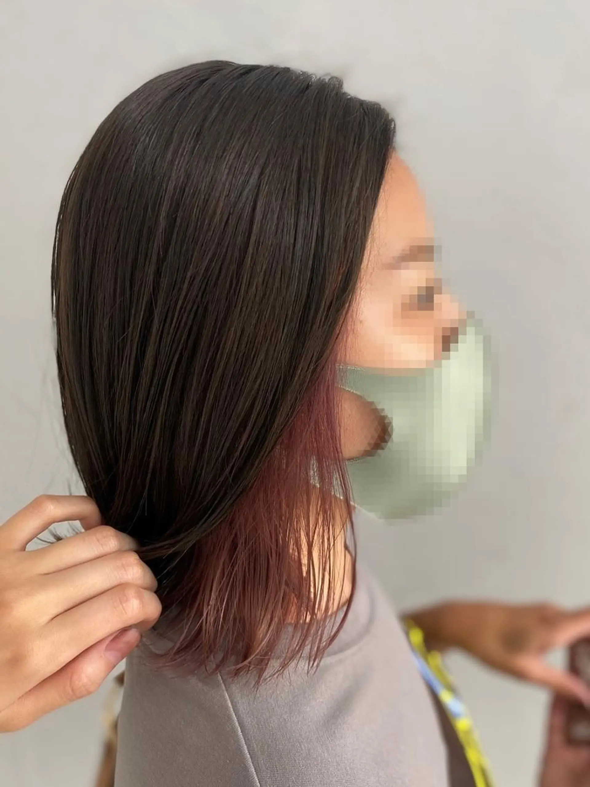 ミディアム カラー イヤリングカラー ヘアカラー トリートメント パピヨンロゼ 低ダメージ/髪質改善のヘアスタイル